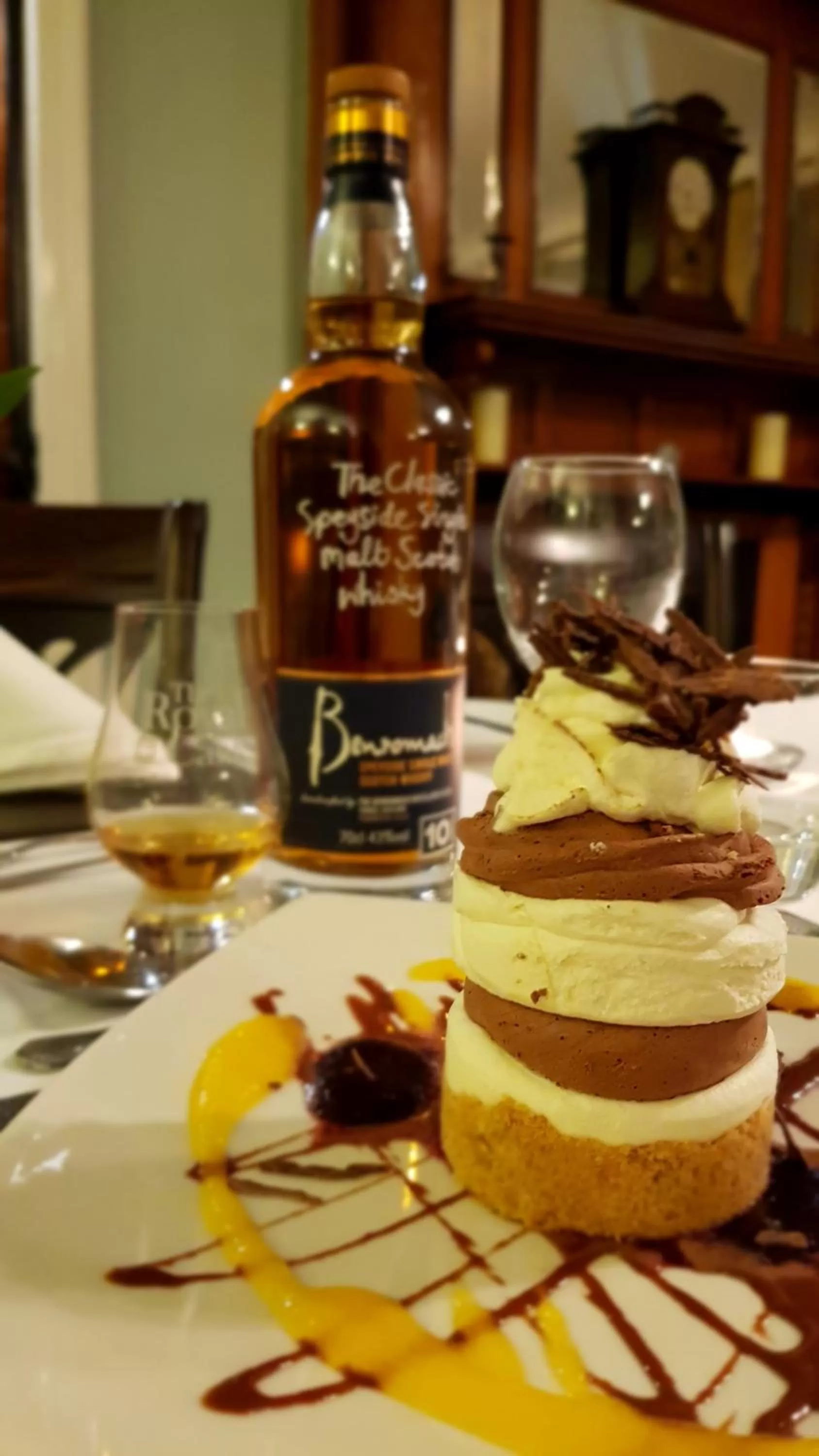 Food and drinks in The Orkney Hotel