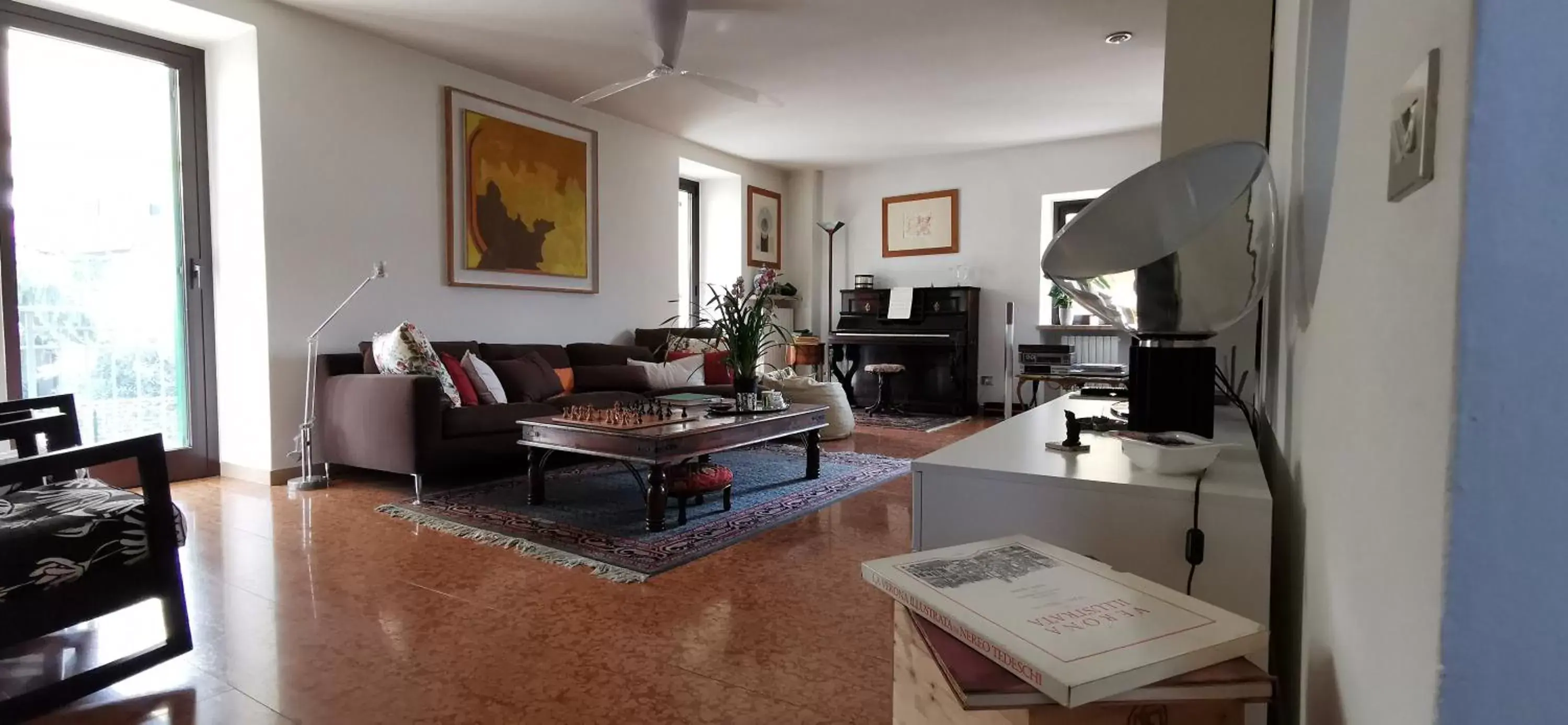 Library, Seating Area in A Casa di Tom