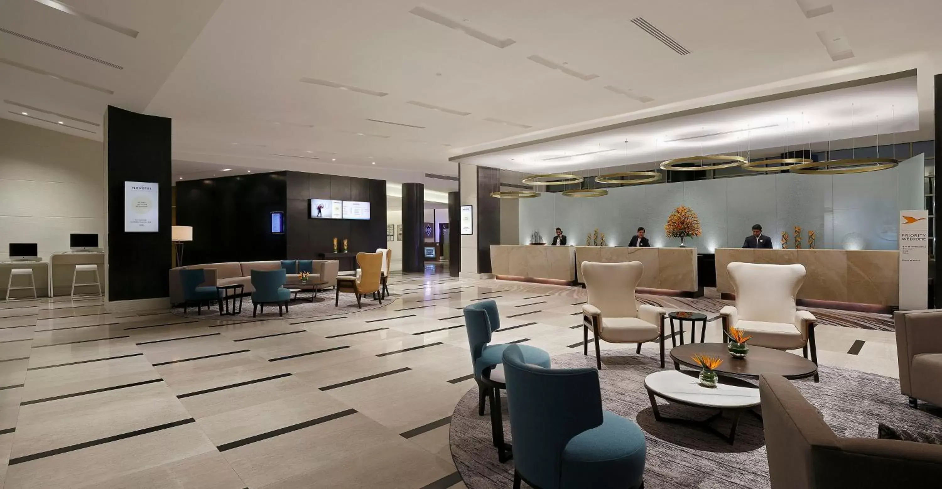 Lobby or reception, Restaurant/Places to Eat in Novotel Hyderabad Convention Centre