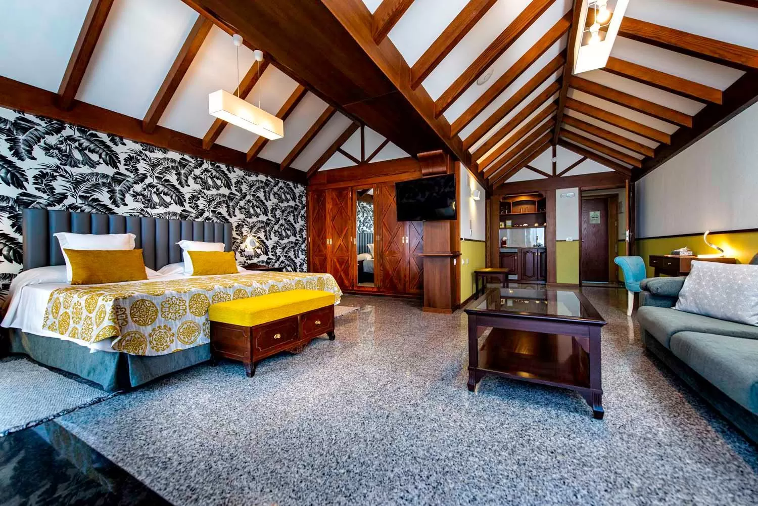 Bed in Paradise Park Fun Lifestyle Hotel