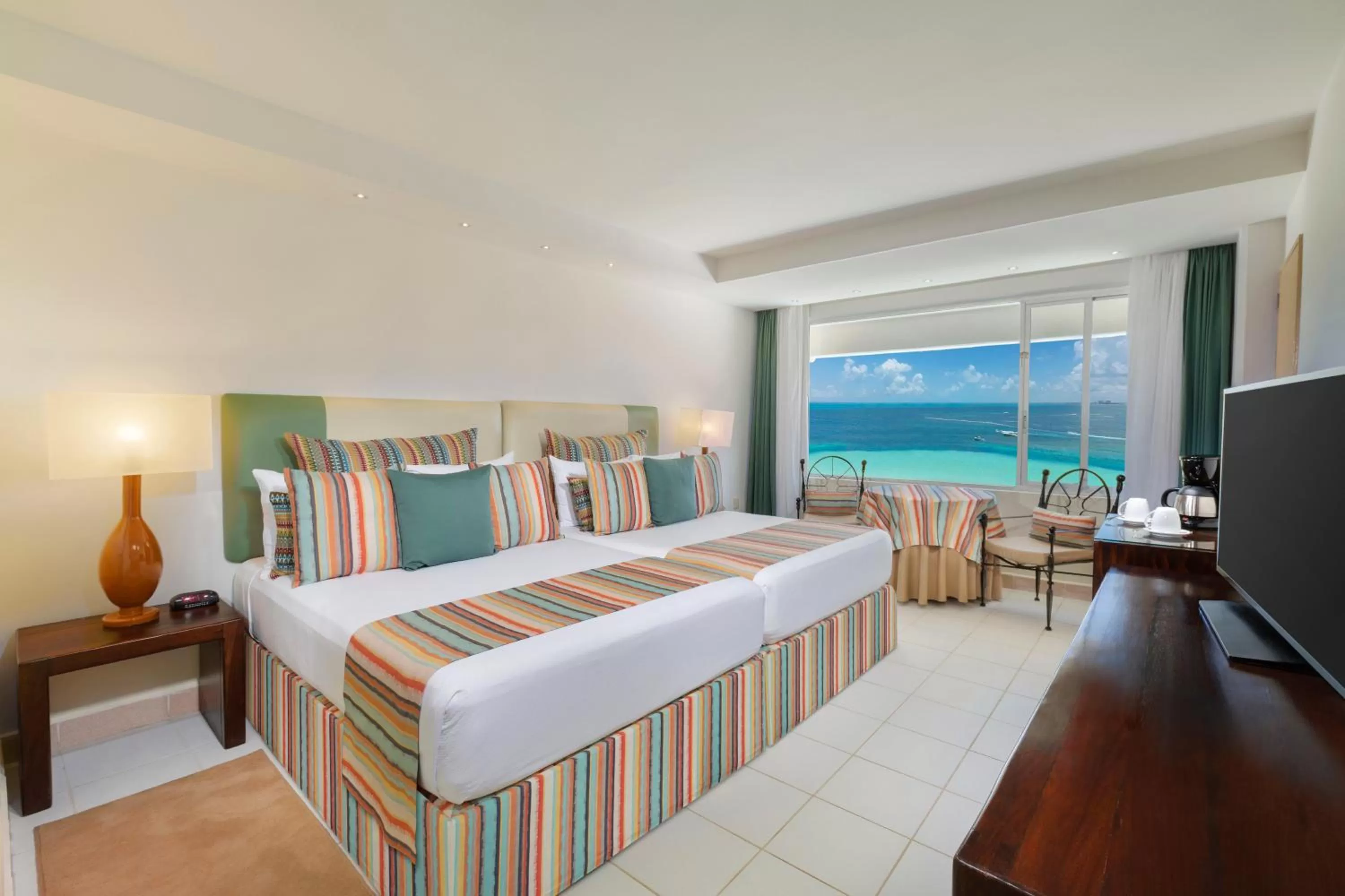 Superior Double or Twin Room in Oasis Palm - All Inclusive