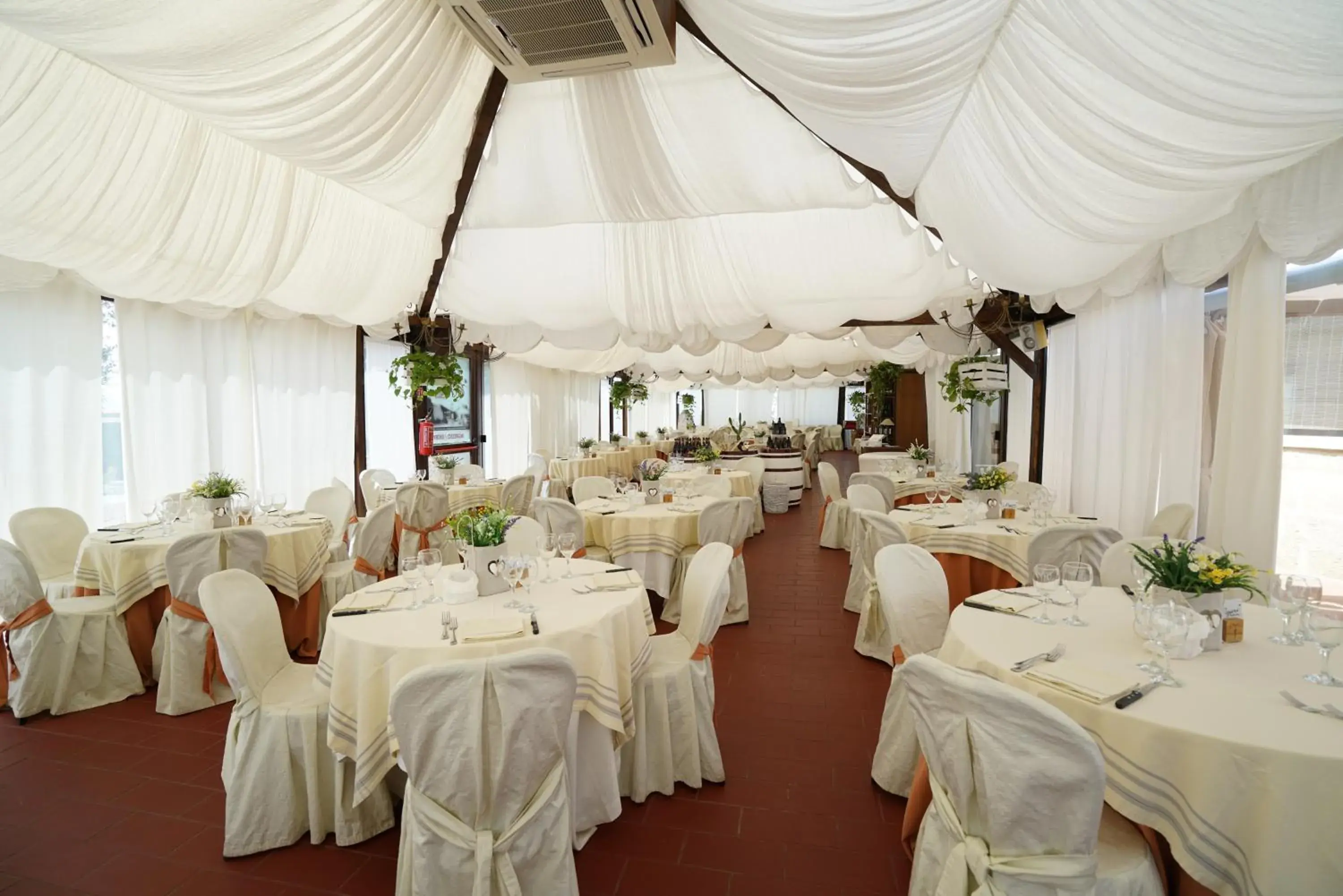 Restaurant/places to eat, Banquet Facilities in Messapia Hotel & Resort