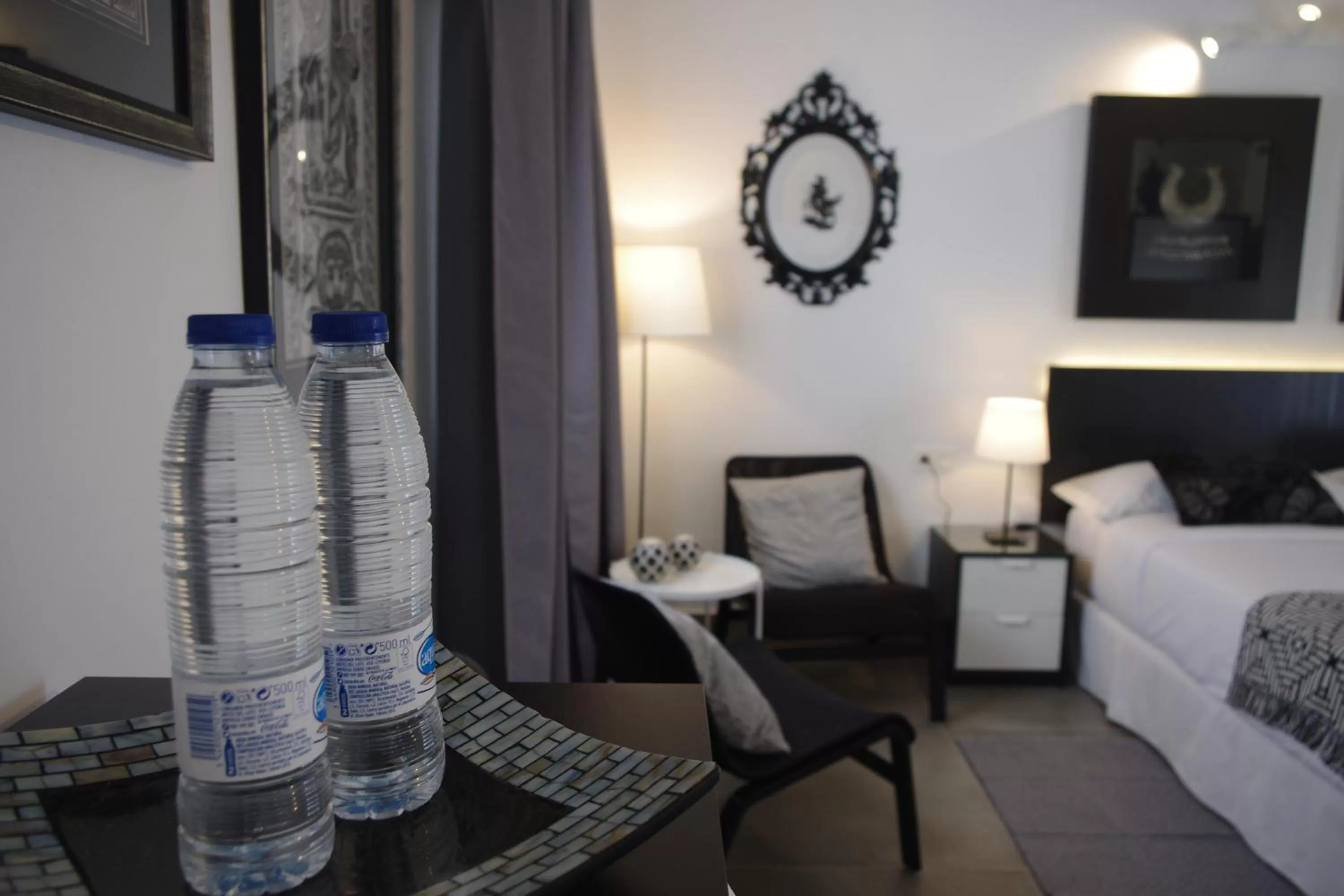 Photo of the whole room, Bed in MAGMA Rooms Playa Honda