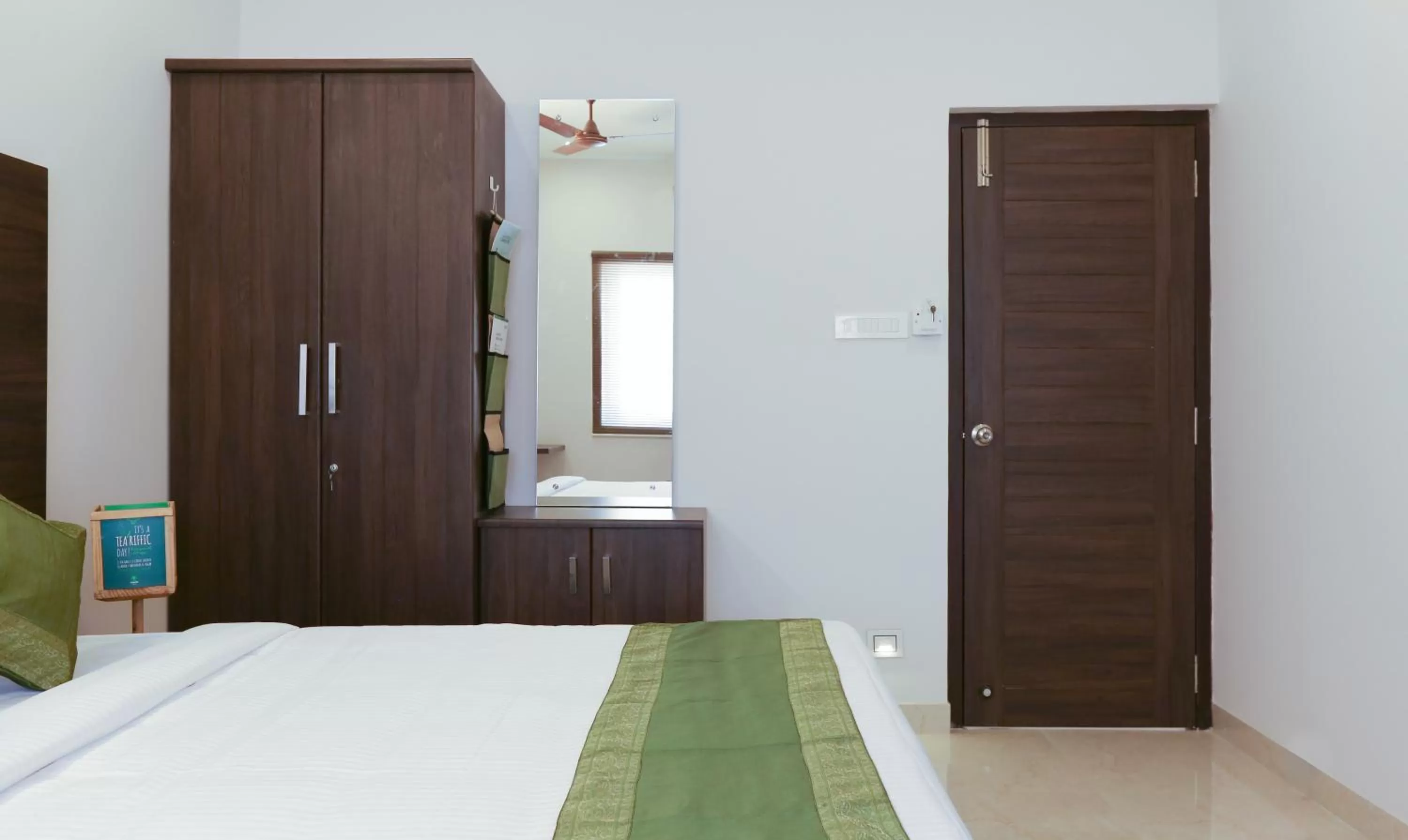 Bedroom, Bed in Treebo Hi Line Apartments Kalapatti