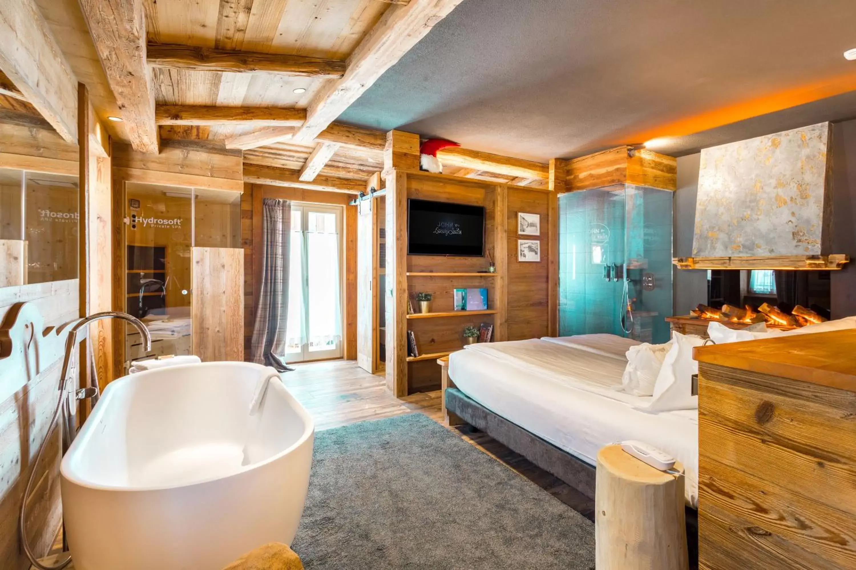 Bath, Bathroom in John Luxury Suites