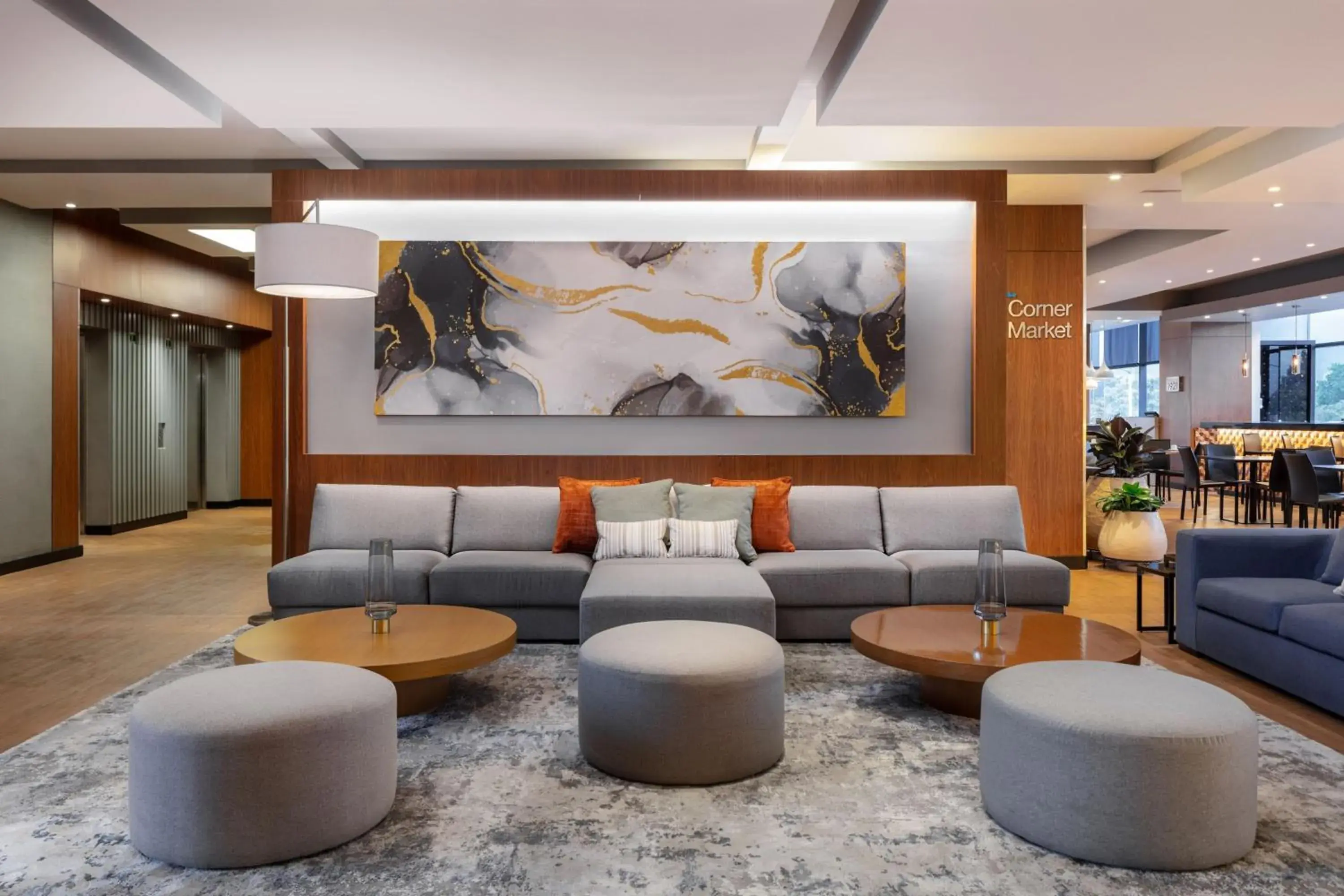 Lobby or reception, Lounge/Bar in Fairfield by Marriott Bogota Embajada