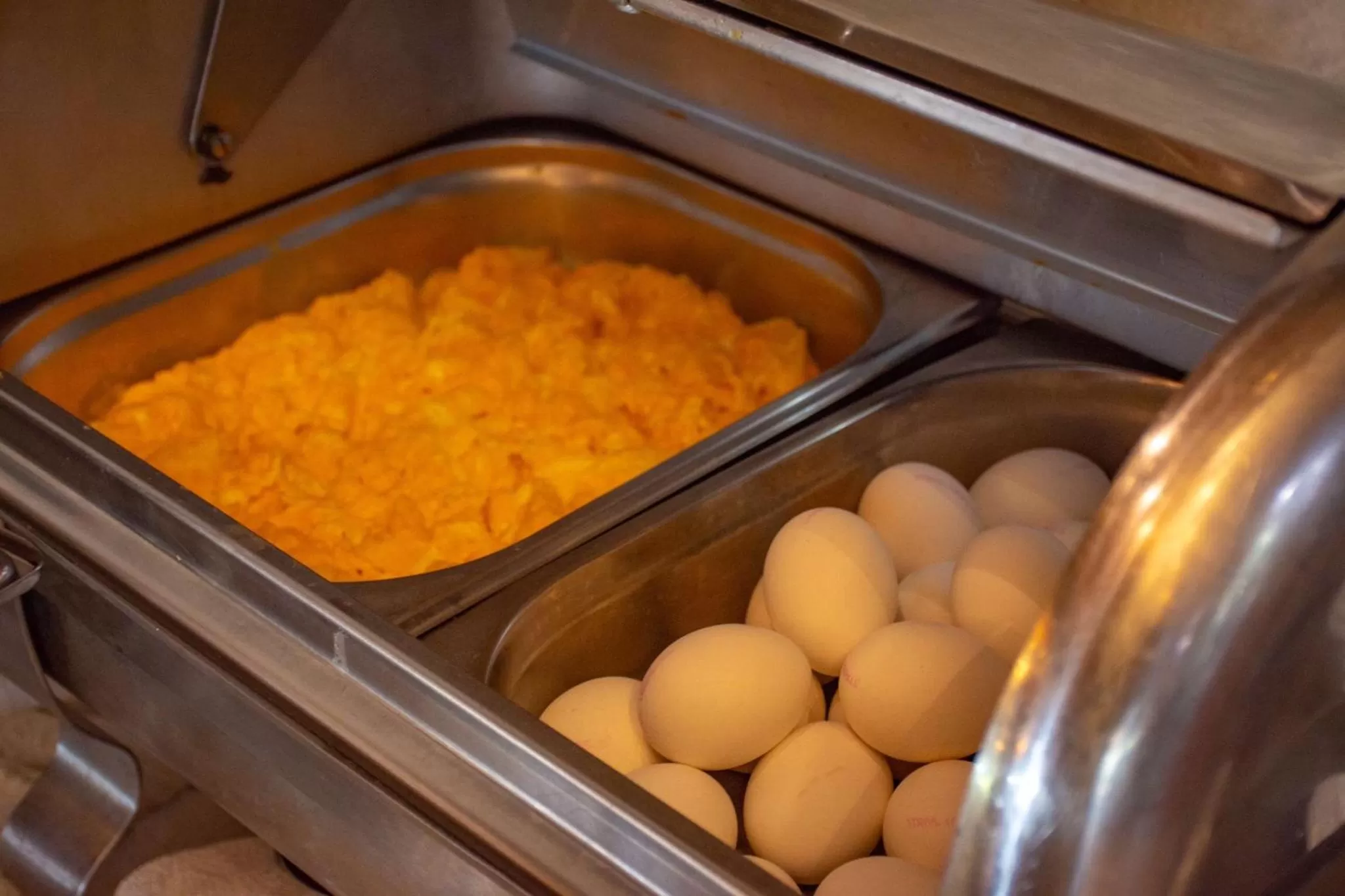 Buffet breakfast in Sandal Otel