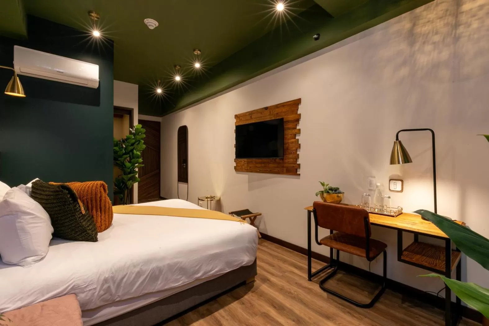 Bedroom, Bed in Celestino Boutique Hotel