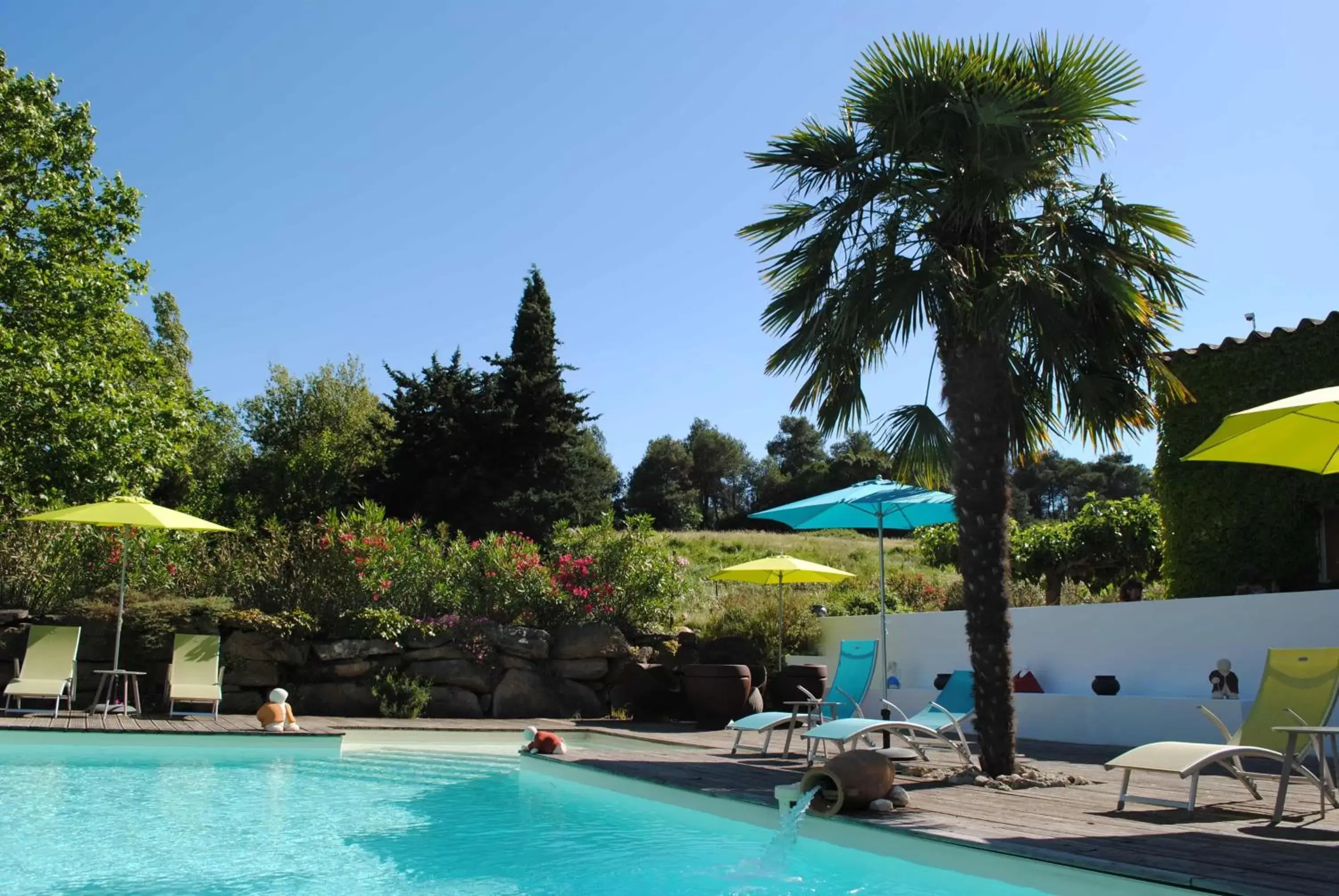 Staff, Swimming Pool in Chambres d'hôtes & Spa le Relais de la Cavayere