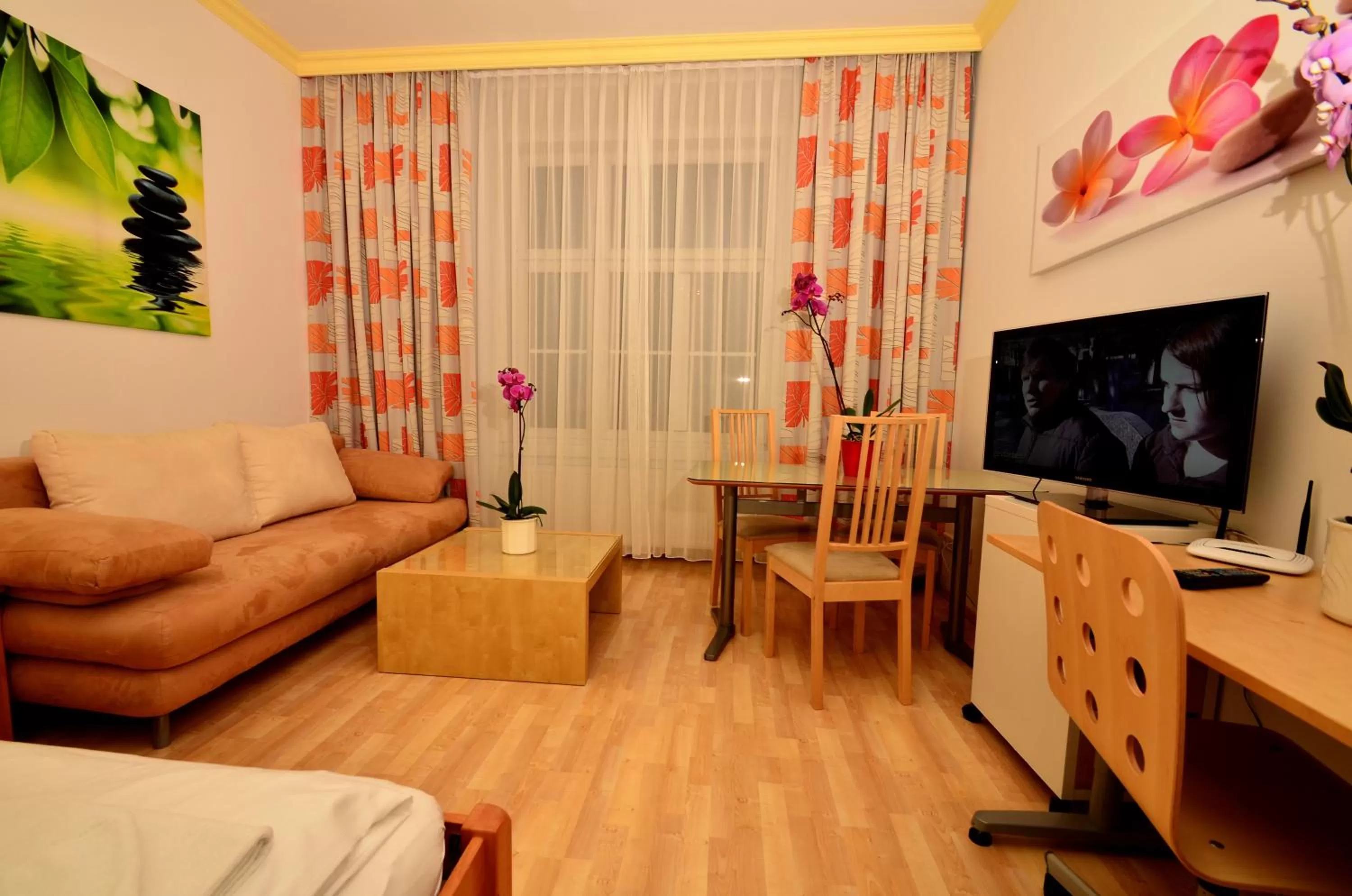 TV and multimedia in AJO Apartments - Messe City Flat - Self-Check-in