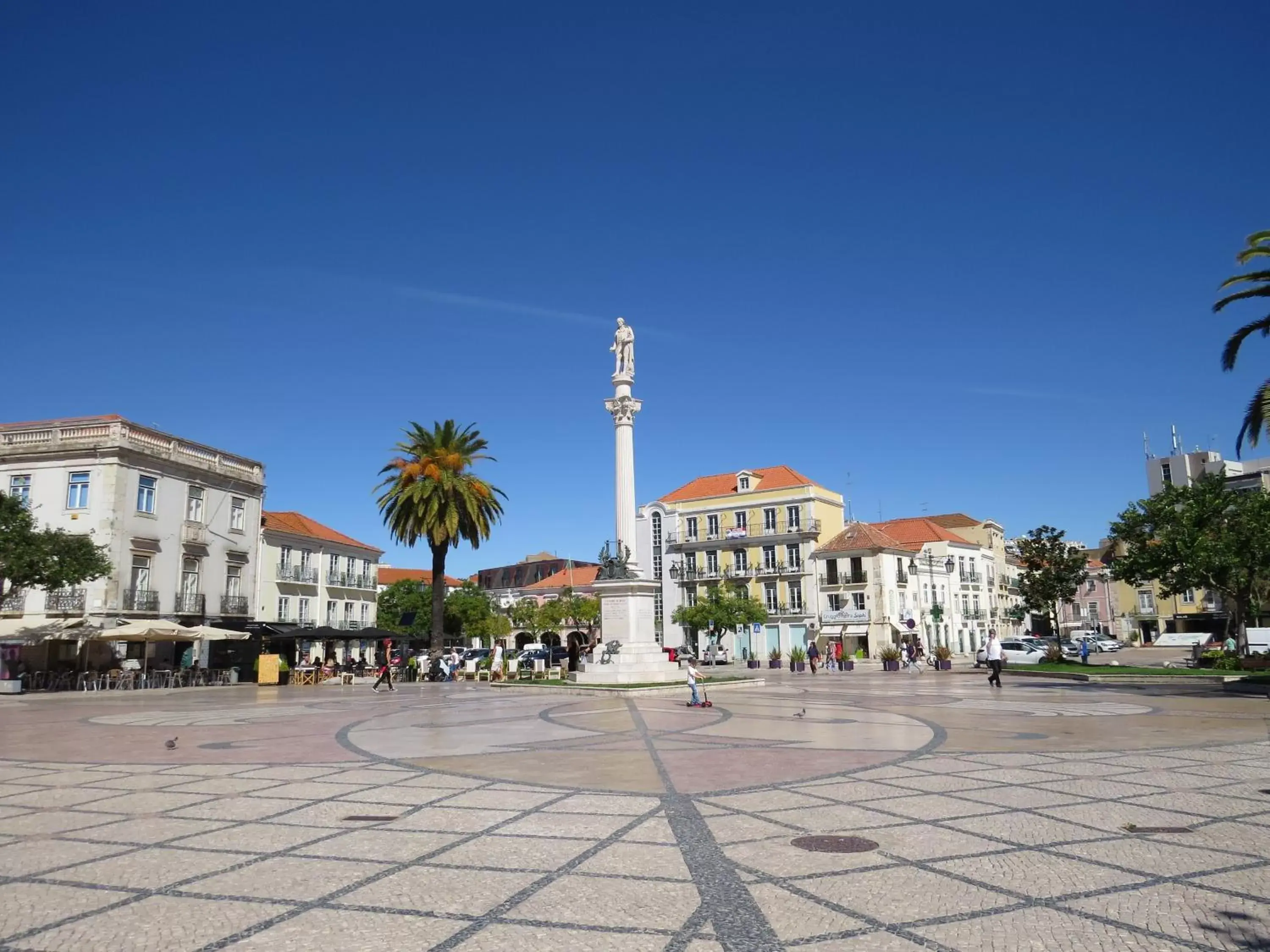 Nearby landmark, Property Building in Novotel Setubal