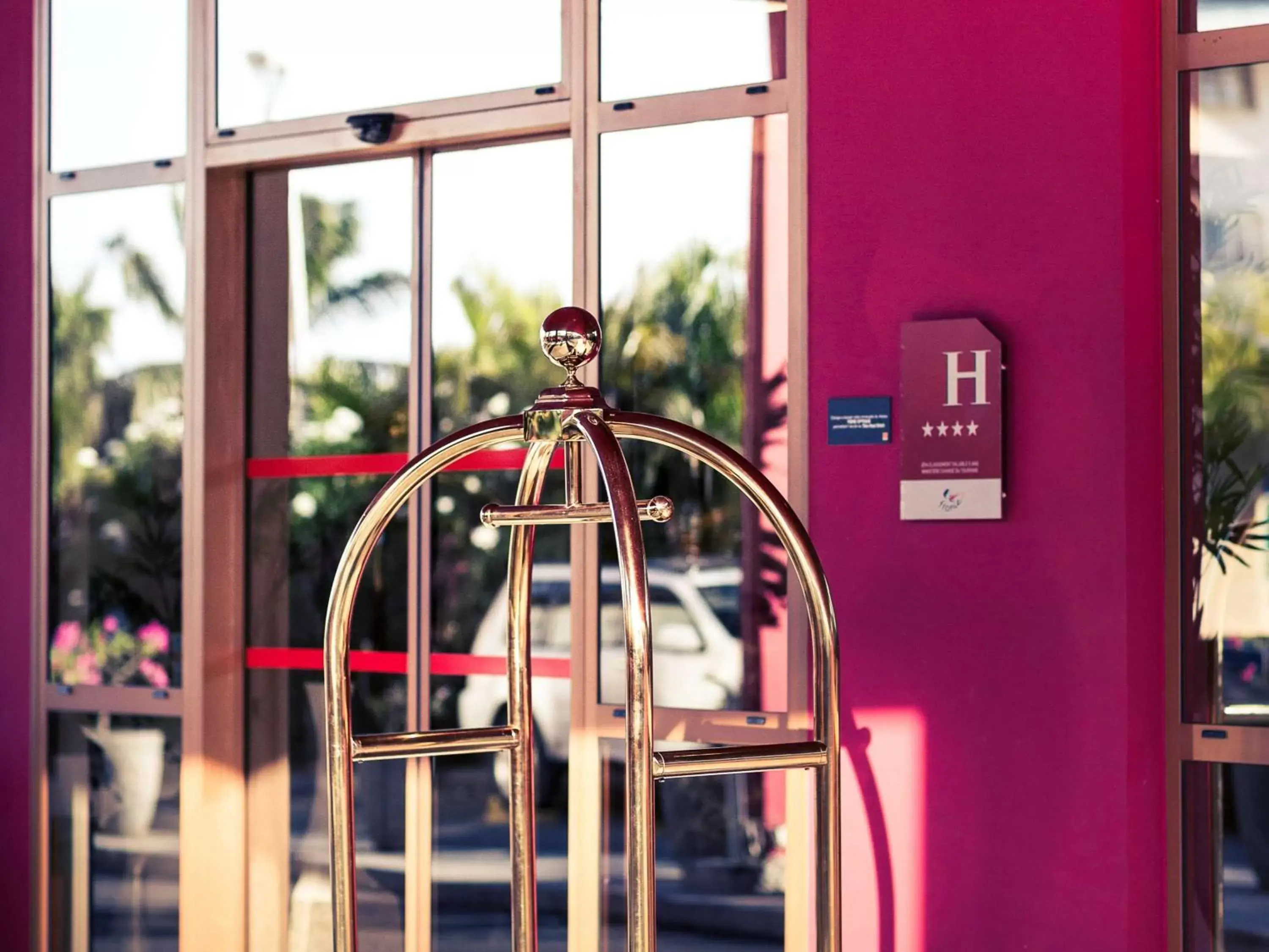 Property building in Mercure Cayenne Royal Amazonia Property building in Mercure Cayenne Royal Amazonia