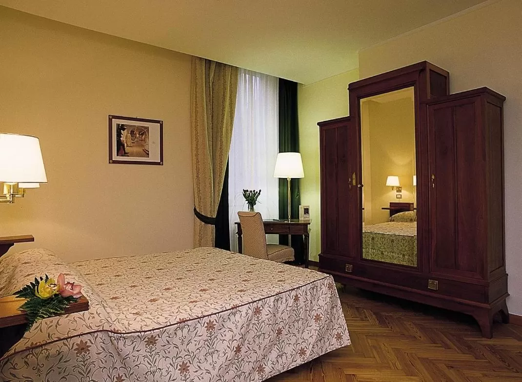 Photo of the whole room, Bed in Hotel Candiani