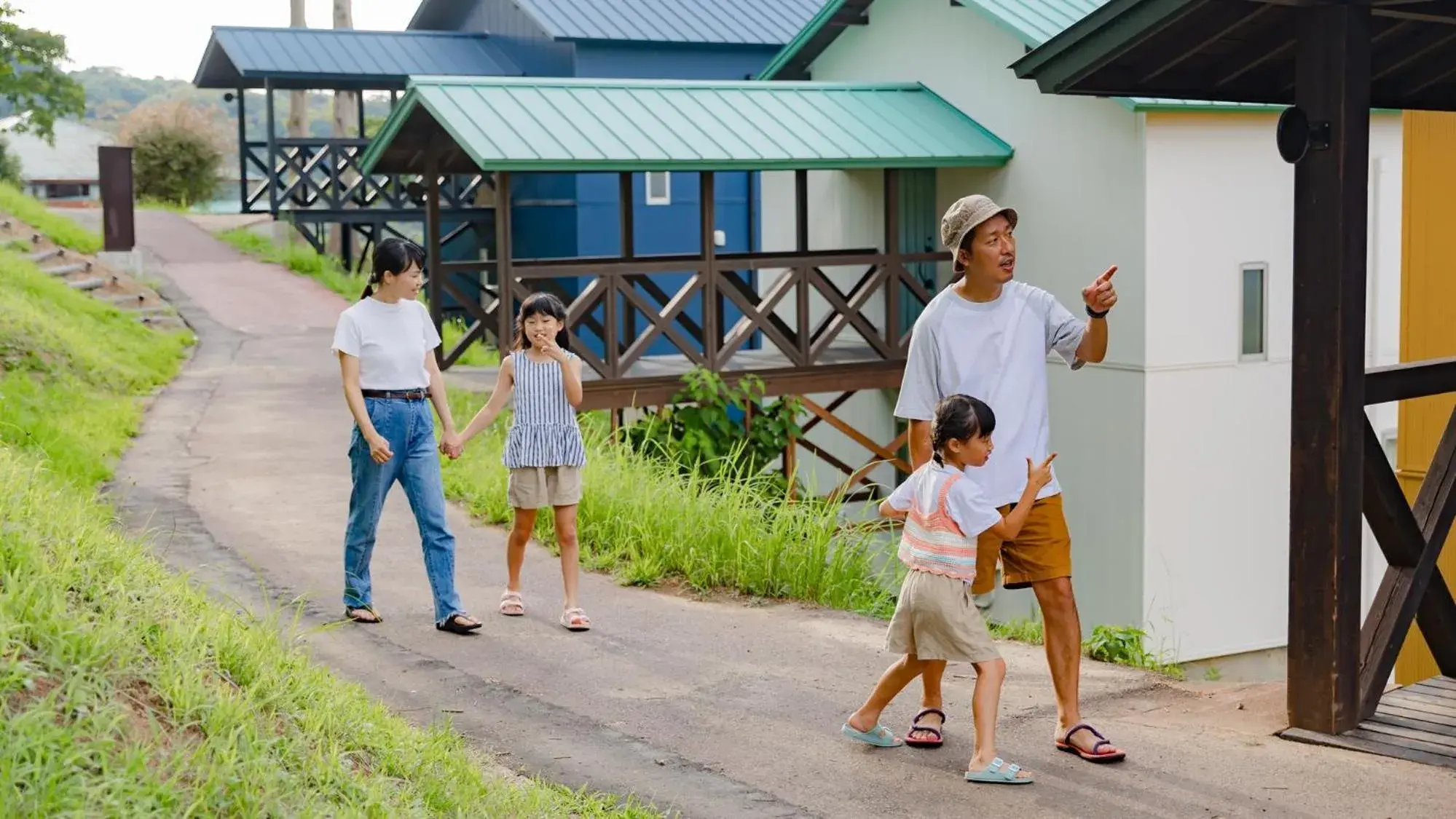 Photo of the whole room, Family in Matsue Forest Park