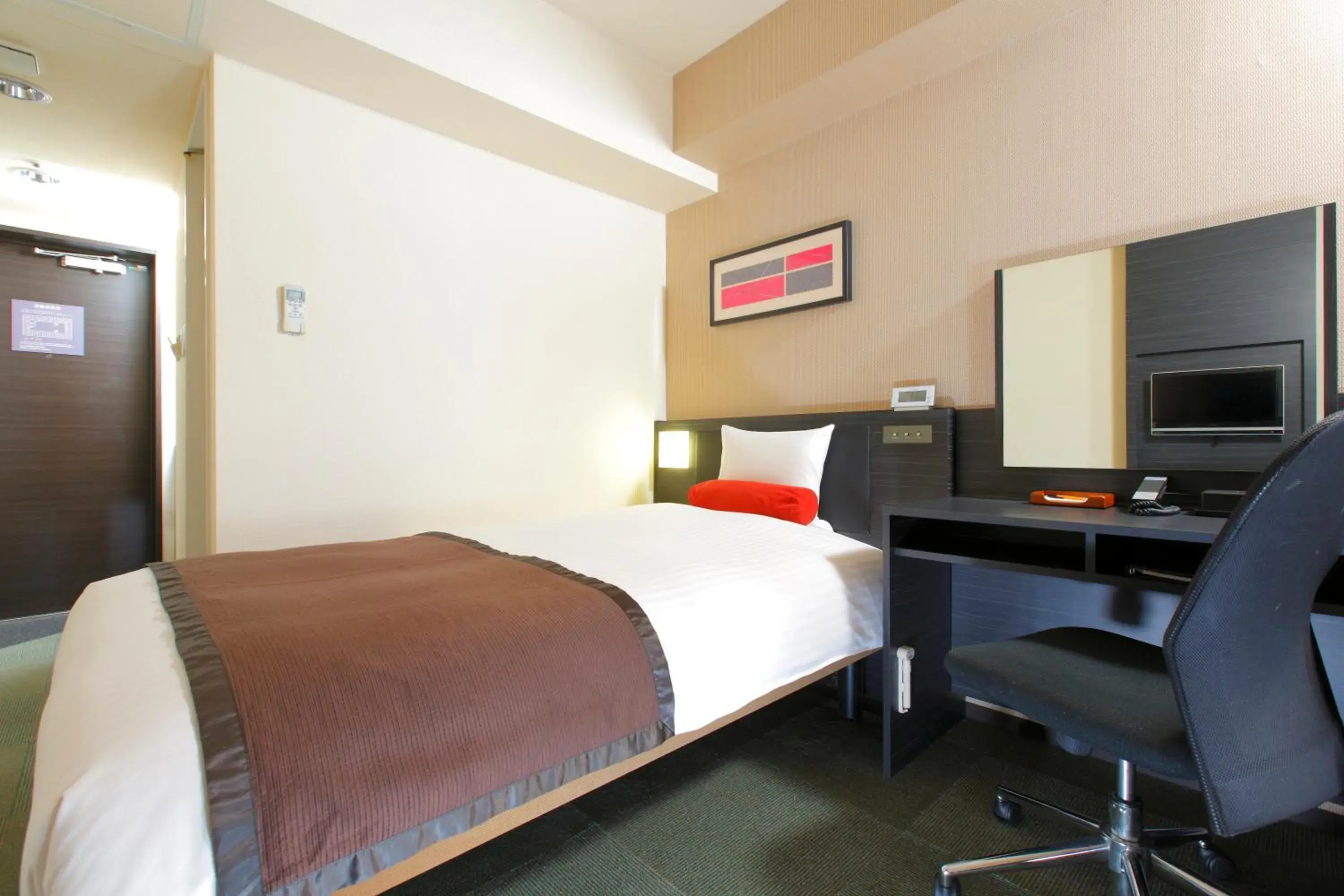 Double Room with Small Double Bed - Non-Smoking in MYSTAYS Shin Urayasu Conference Center