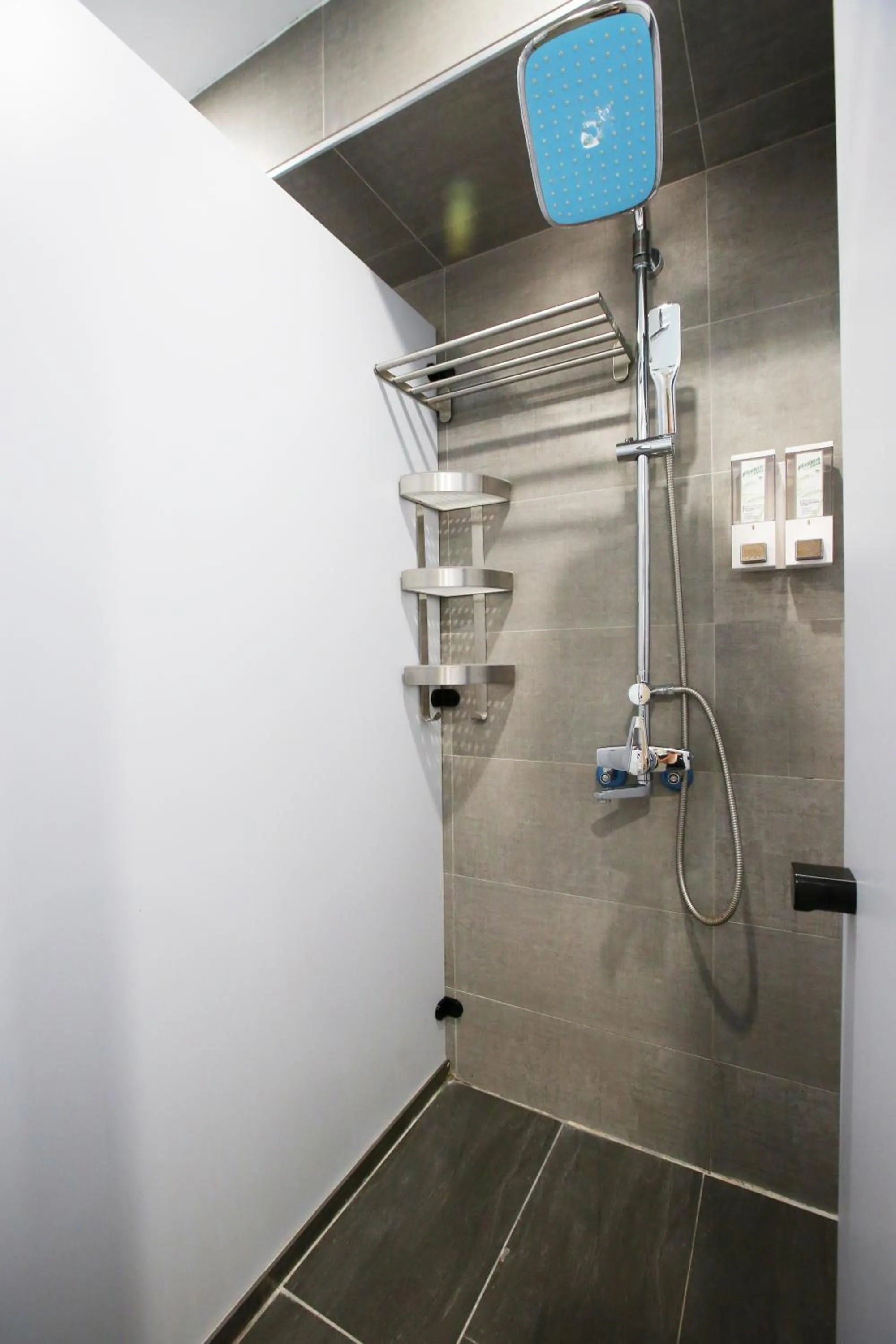 Shower in Loosha Hostel