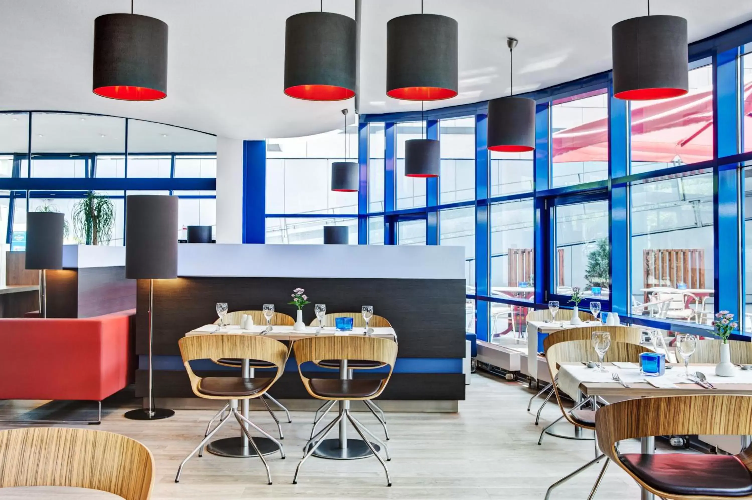 Restaurant/places to eat in IntercityHotel Hamburg Altona Restaurant/places to eat in IntercityHotel Hamburg Altona