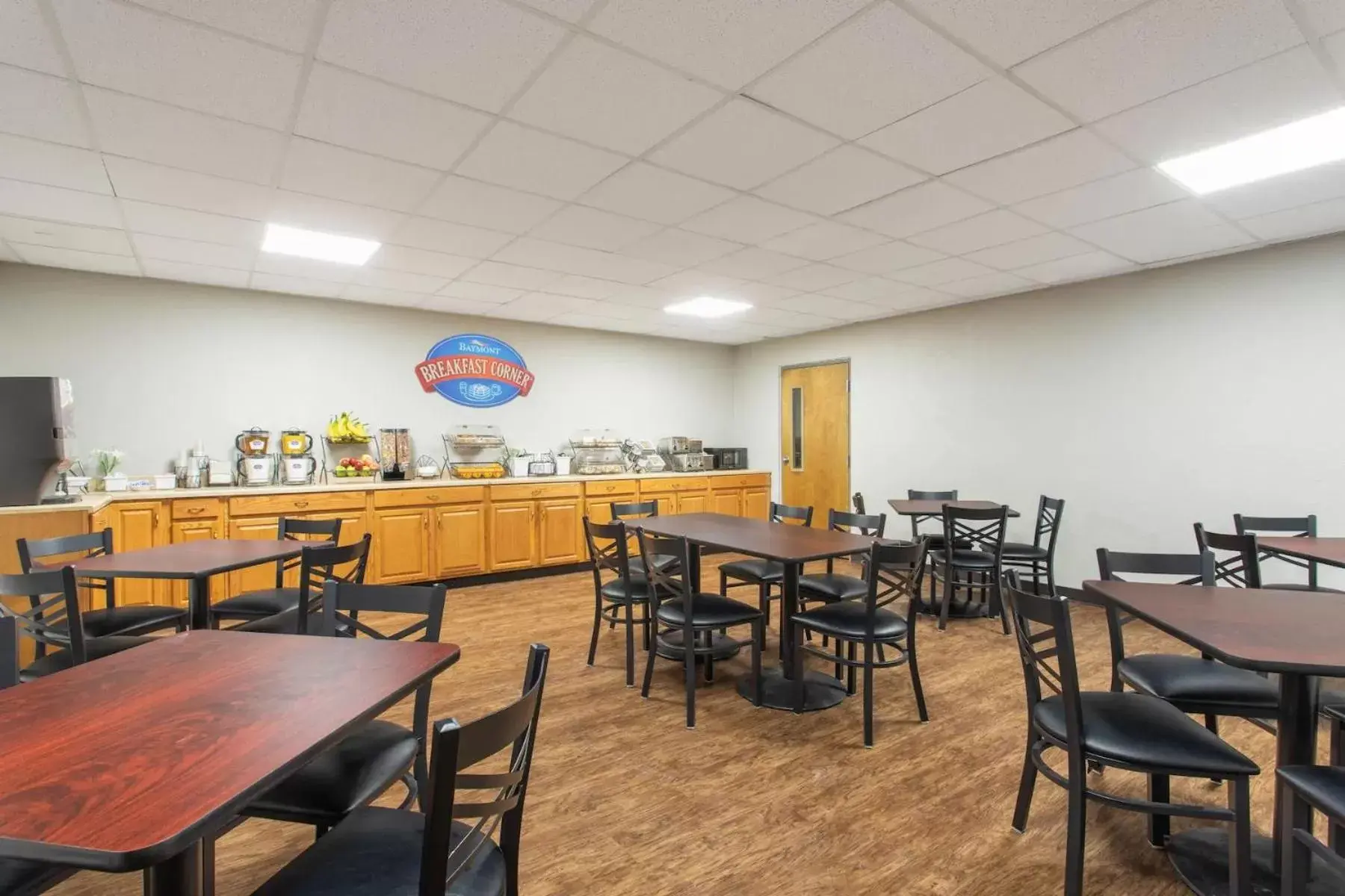 Continental breakfast, Restaurant/Places to Eat in Baymont by Wyndham Greenville OH