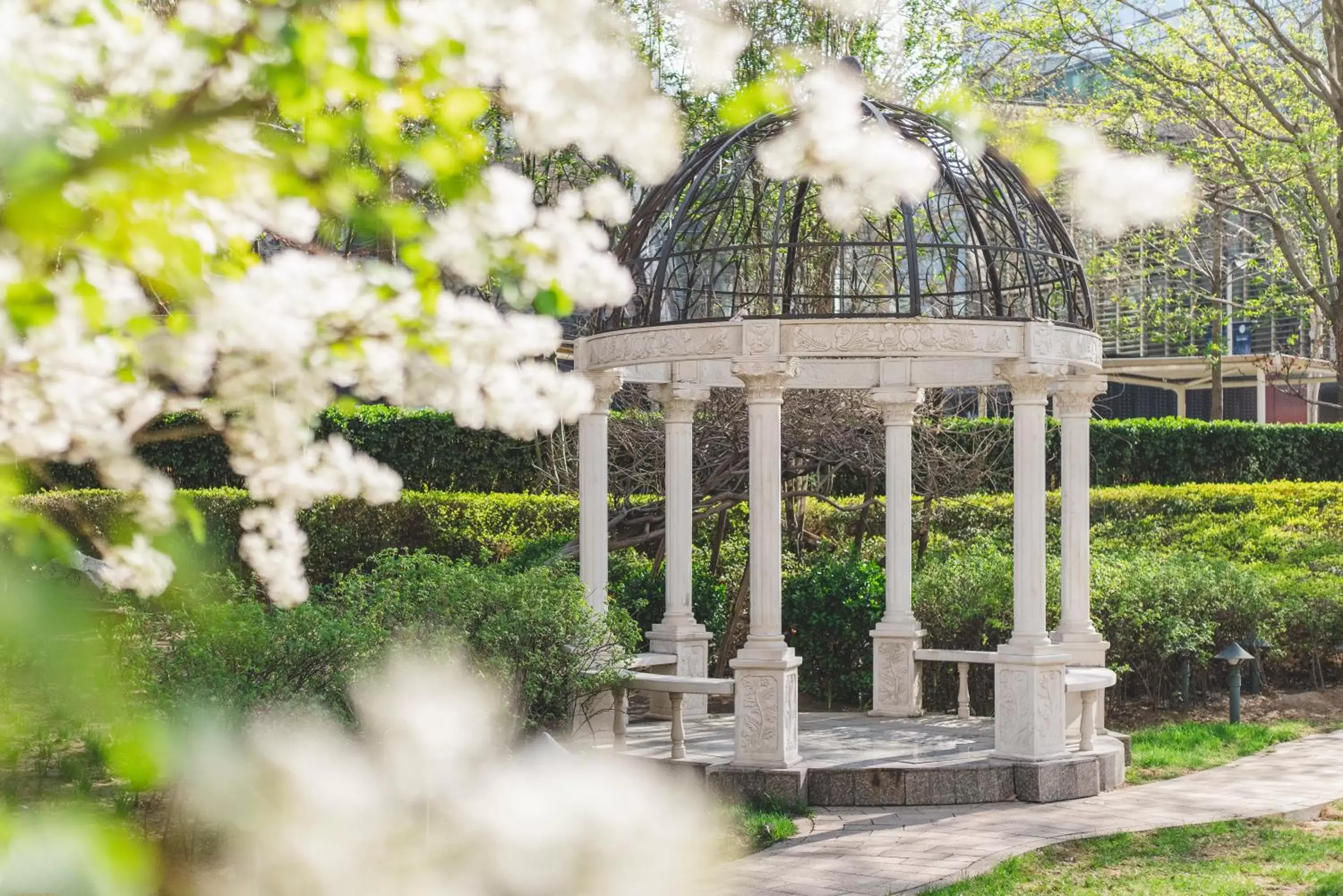 Deluxe Garden View, 1 King in The Ritz-Carlton Beijing Deluxe Garden View, 1 King in The Ritz-Carlton Beijing