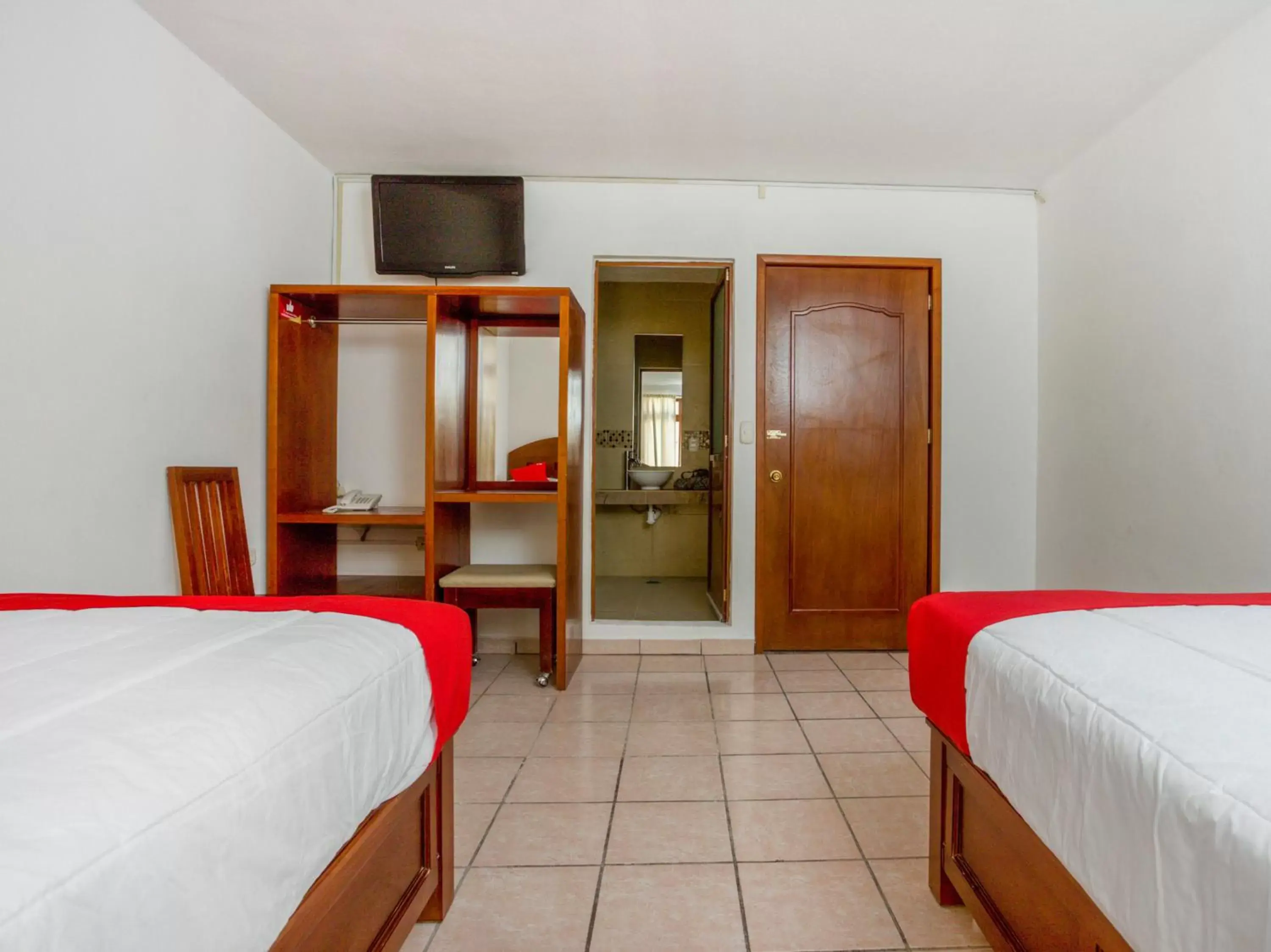 Bedroom in OYO Hotel Montes, Atlixco Puebla Bedroom in OYO Hotel Montes, Atlixco Puebla