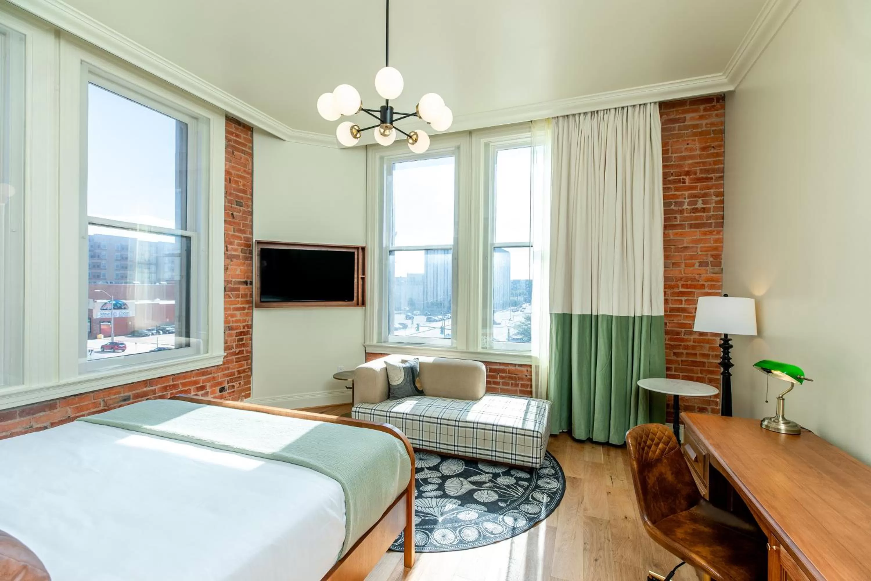 Bedroom, Bed in The Mining Exchange