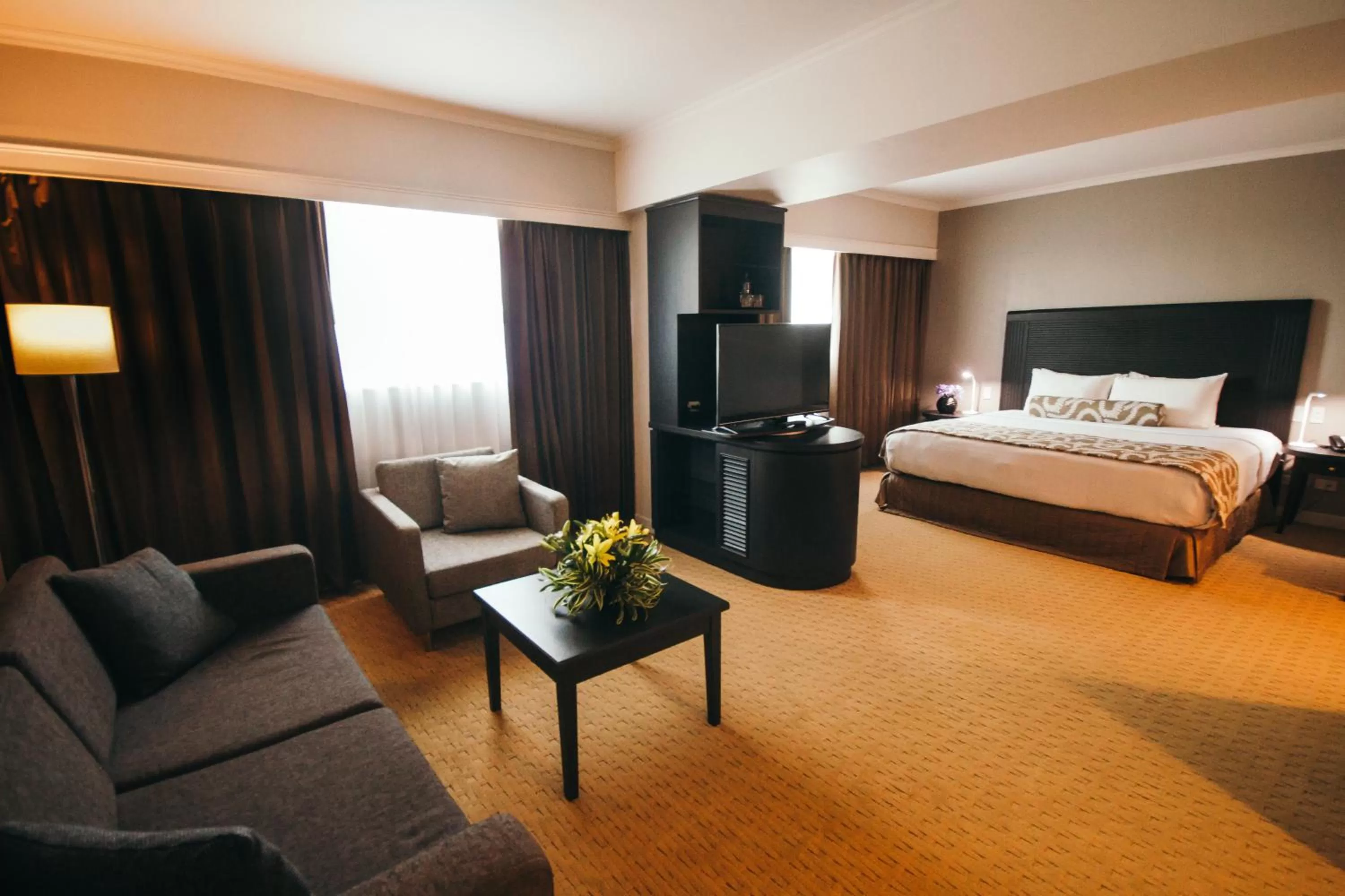 Bedroom, Bed in Crowne Plaza Managua by IHG