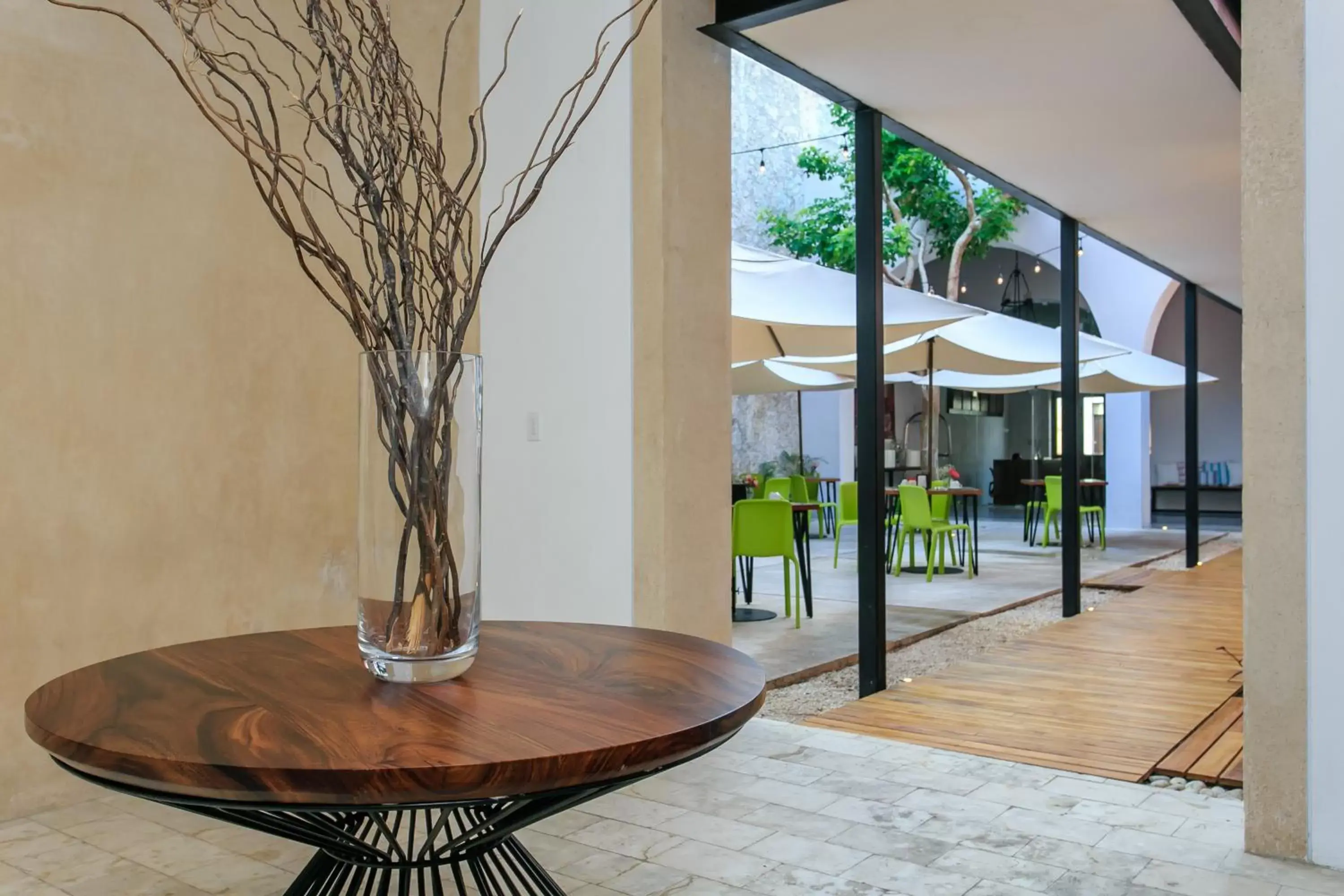 Area and facilities in Casona 61 by GuruHotel