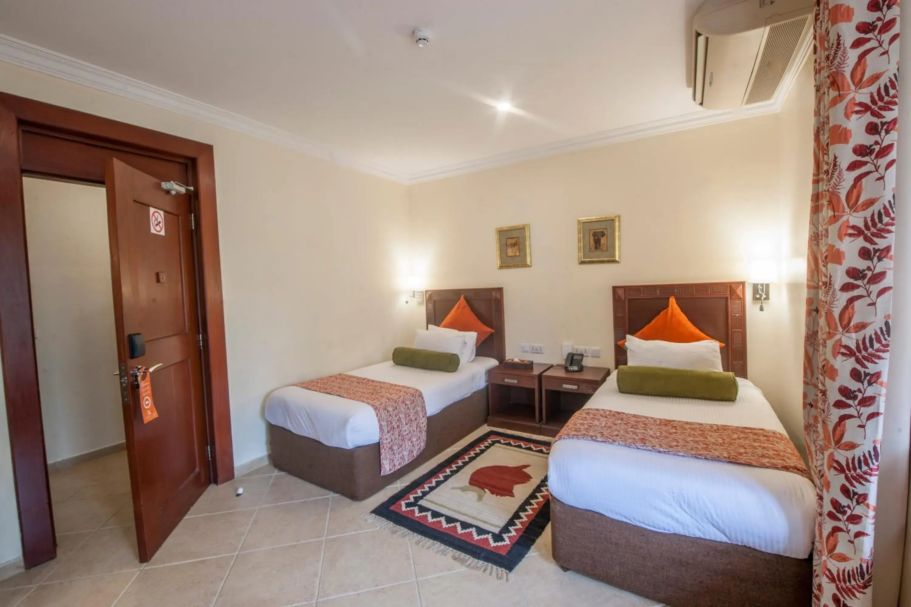 Bed in African Tulip Hotel Bed in African Tulip Hotel