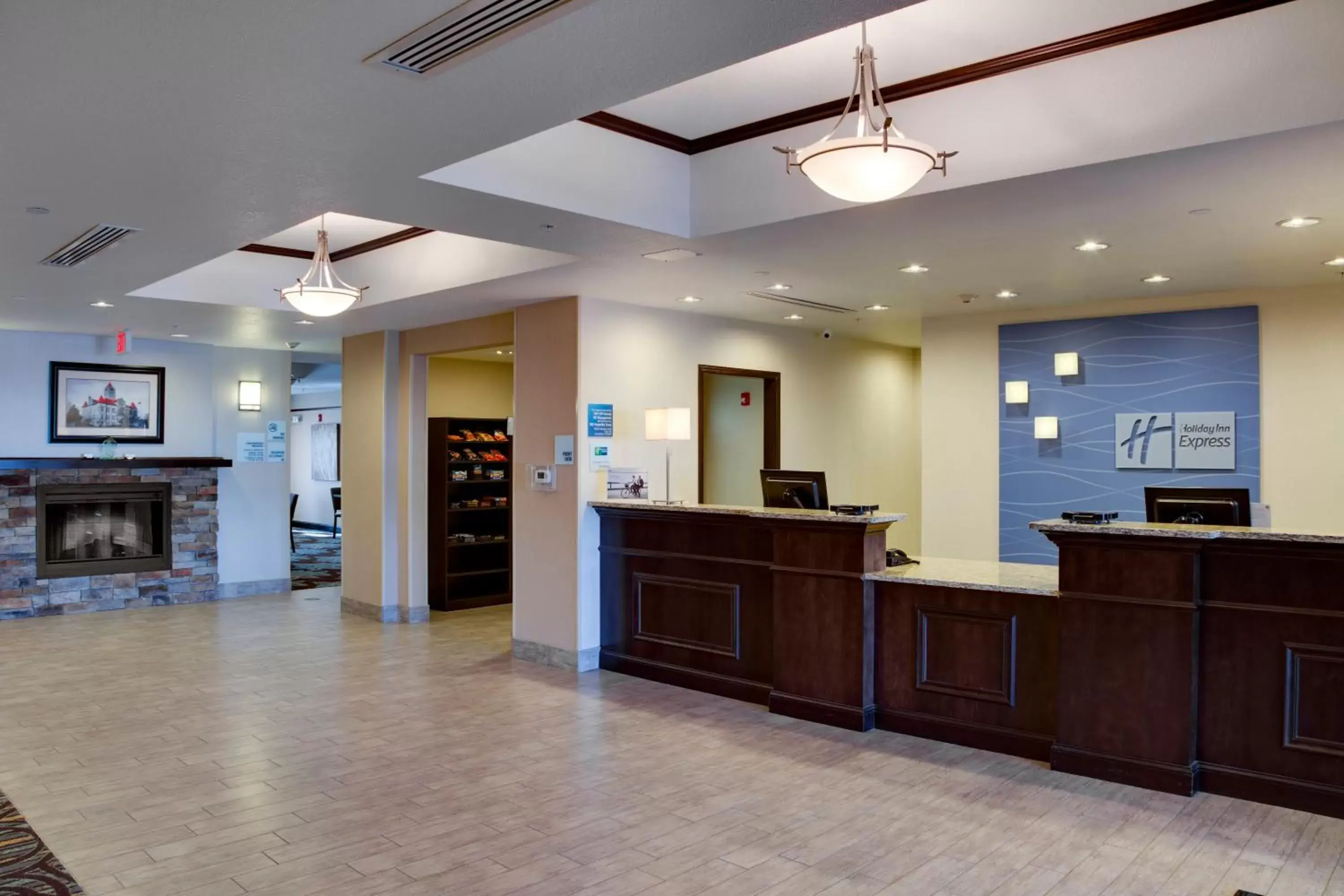 Lobby or reception, Lobby/Reception in Holiday Inn Express & Suites Nevada, an IHG Hotel