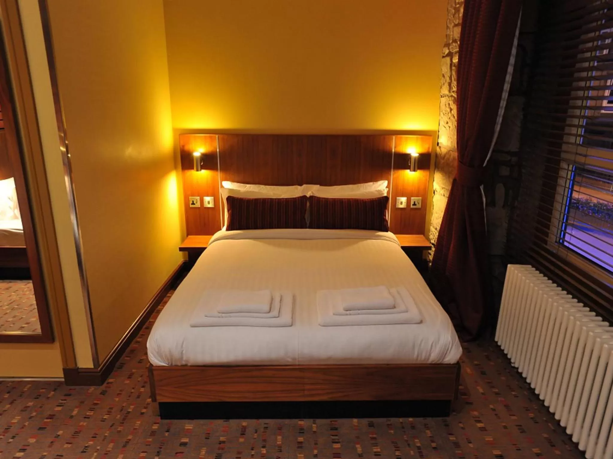 Bed in The Commercial Hotel