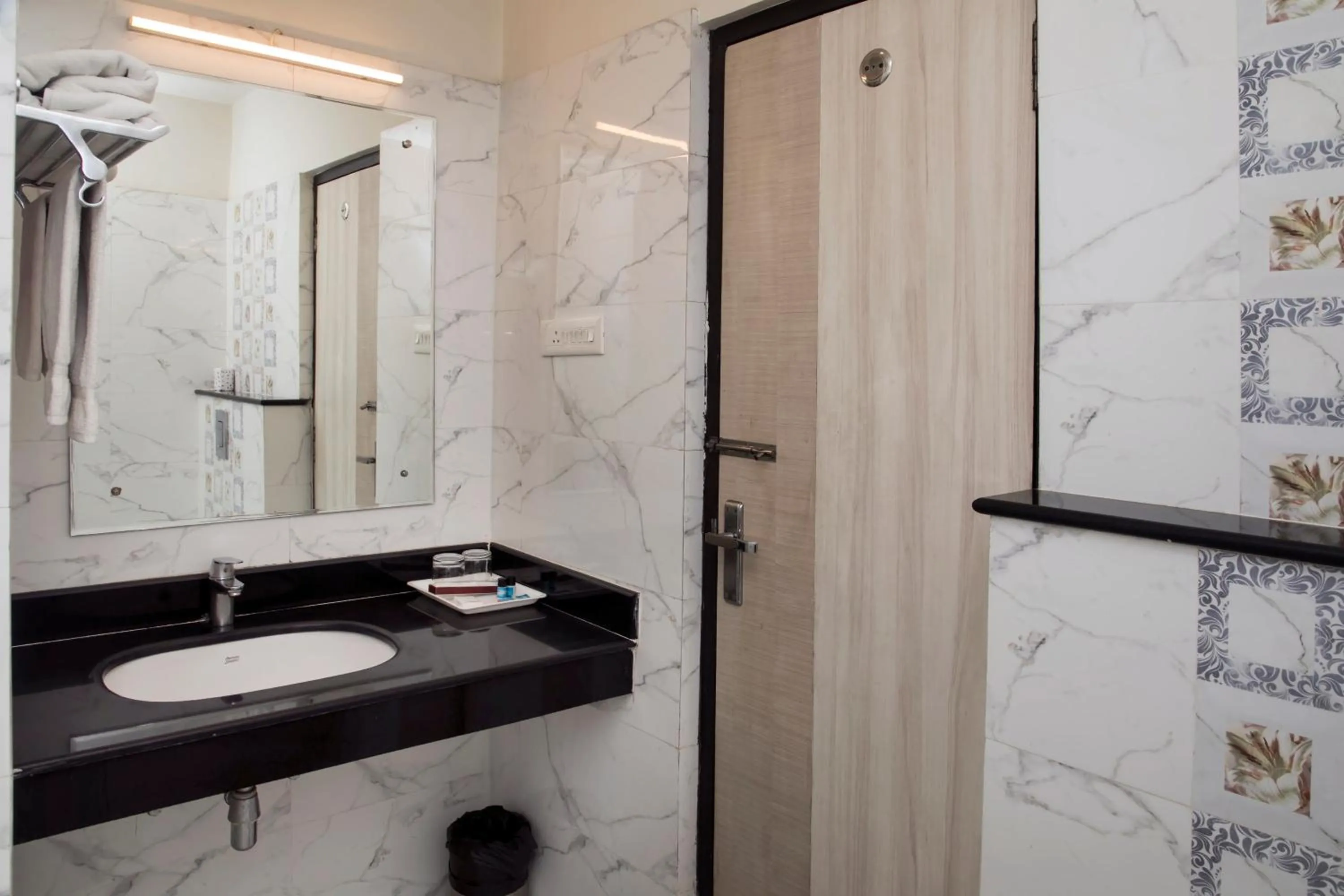 Bathroom in Hotel Ganges Grand - 600m from Kashi Vishwanath Temple