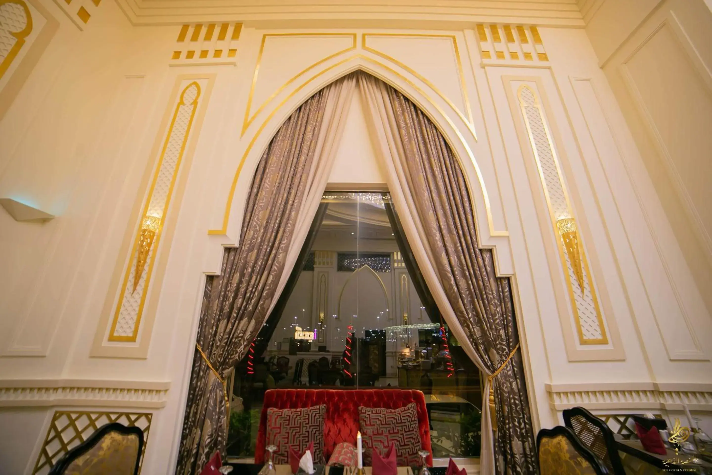 Casablanca Grand Hotel