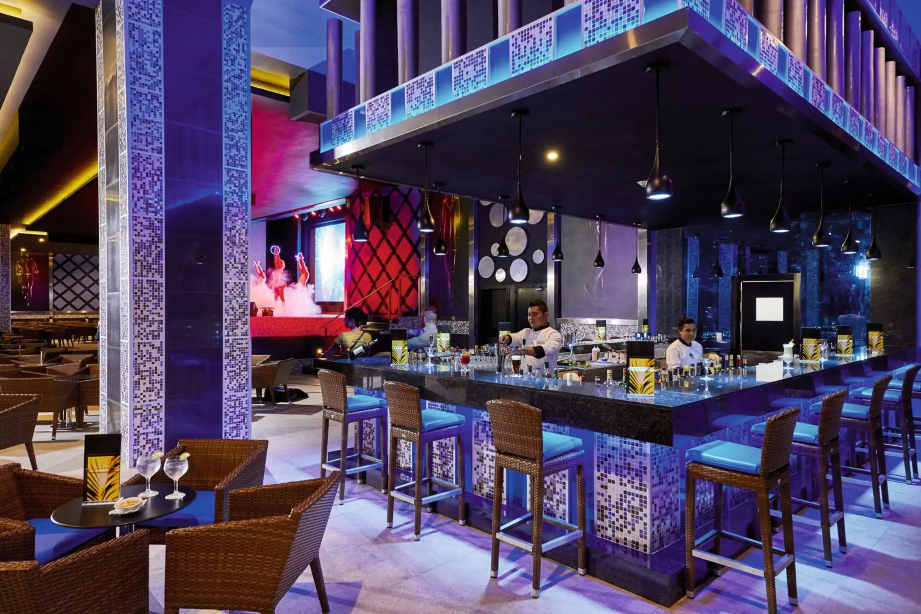 Drinks, Restaurant/Places to Eat in Riu Palace Costa Mujeres - All Inclusive