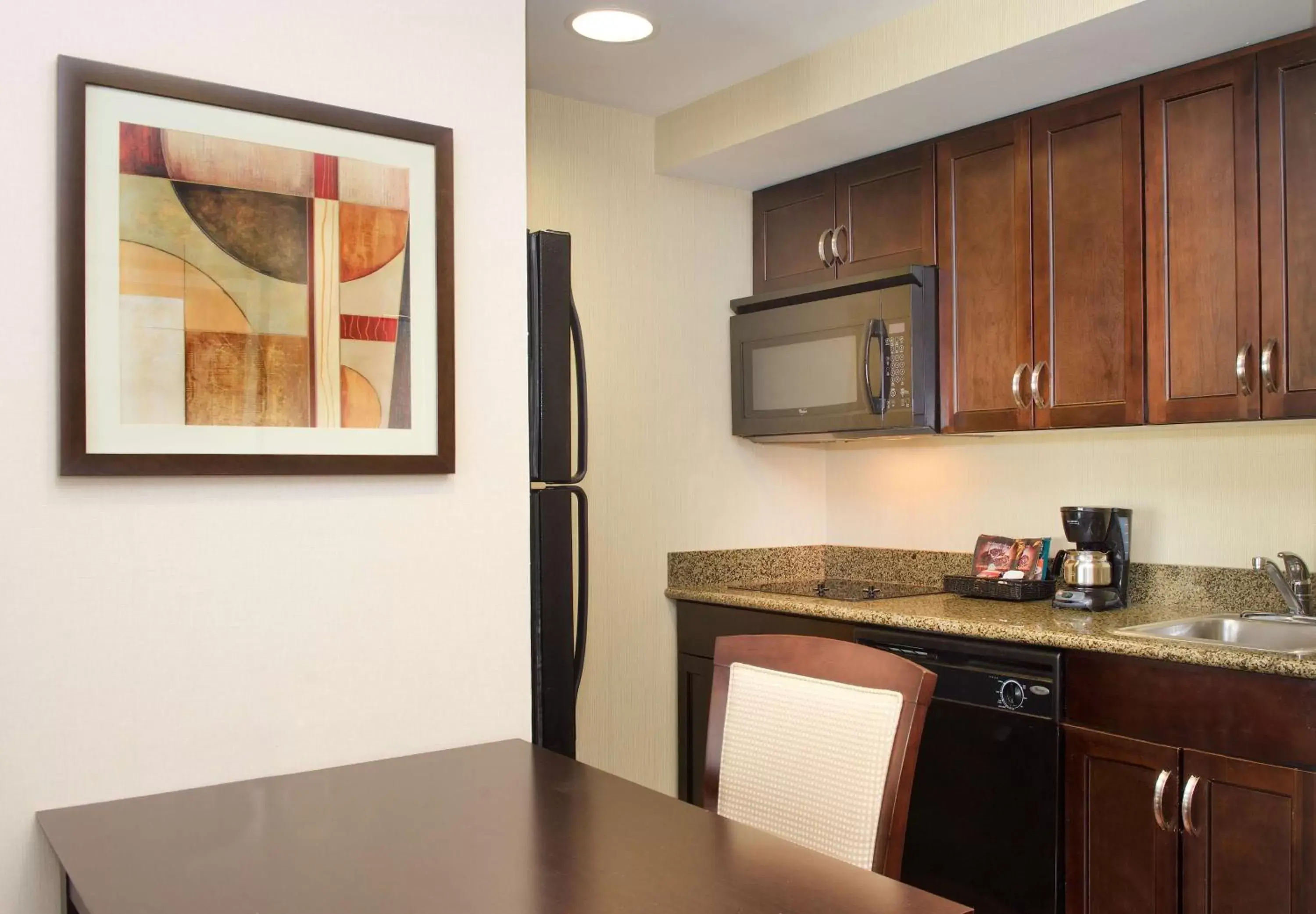 Kitchen or kitchenette, Kitchen/Kitchenette in Homewood Suites by Hilton Pittsburgh-Southpointe