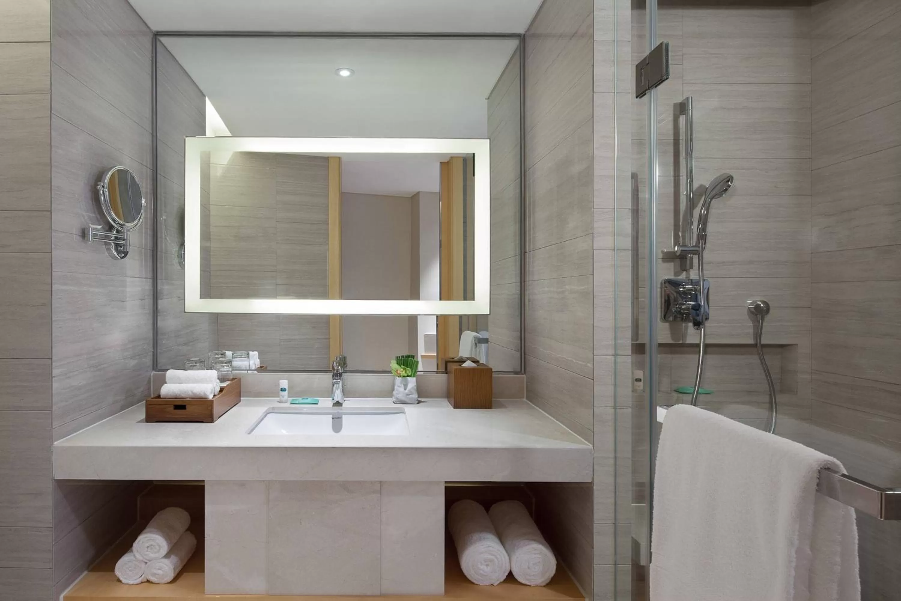 Bathroom in Courtyard by Marriott Hangzhou Qianjiang