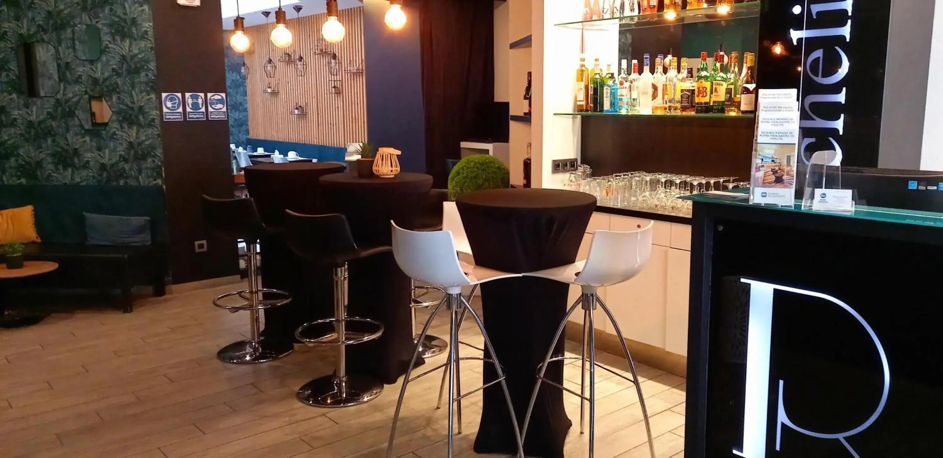 Lounge or bar, Lounge/Bar in Best Western Richelieu Lyon Part-Dieu