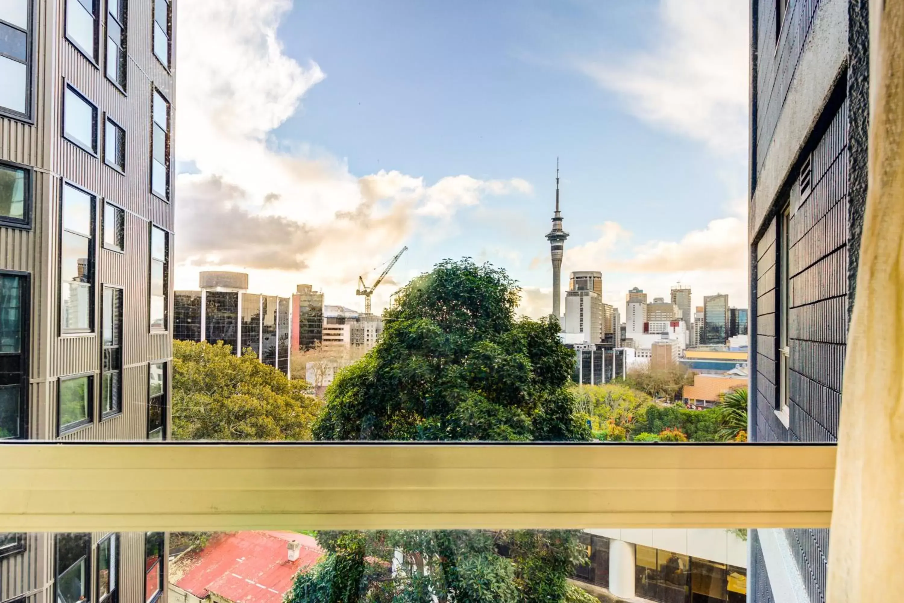 City view in Ascotia Off Queen City view in Ascotia Off Queen