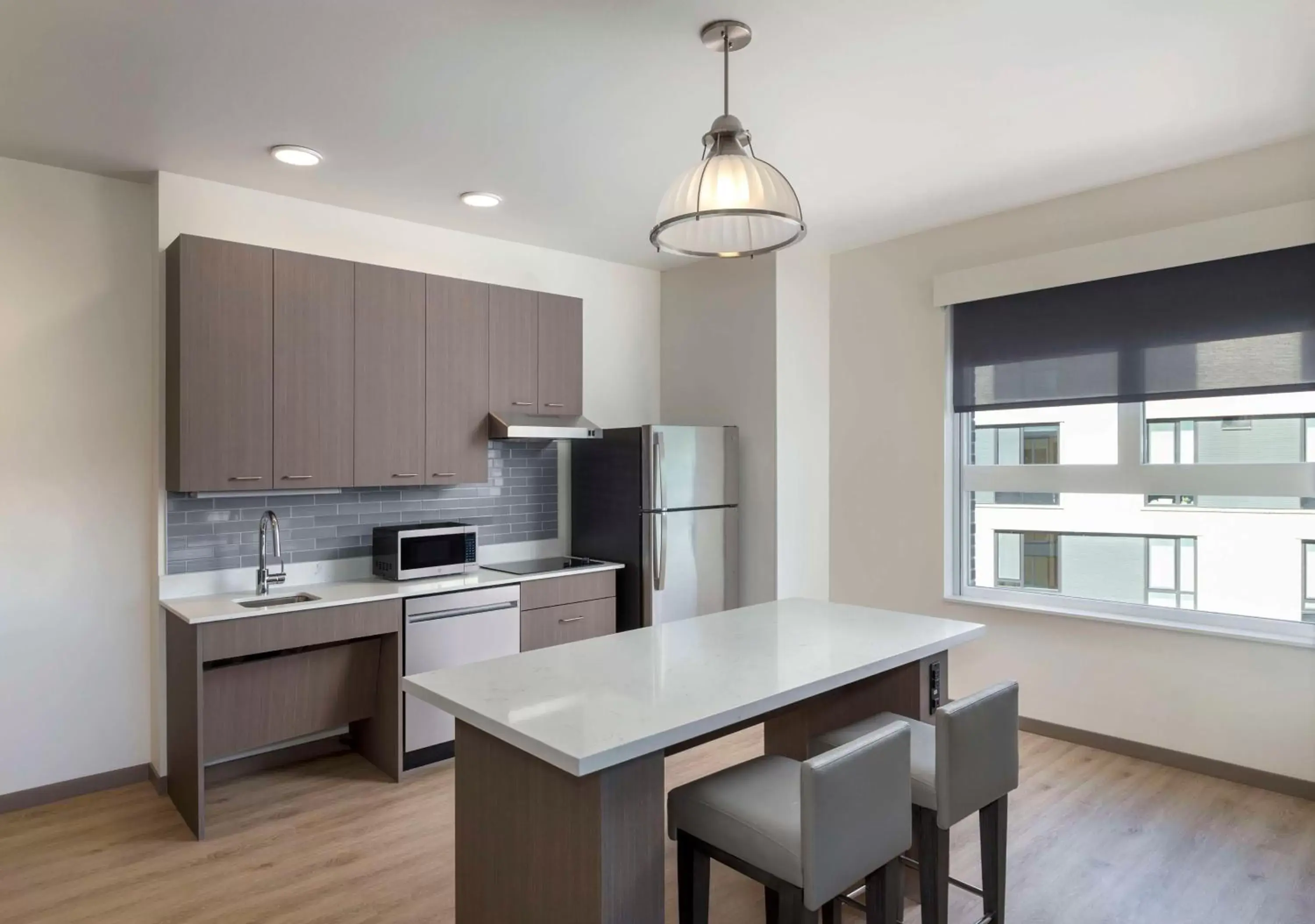 Photo of the whole room, Kitchen/Kitchenette in Hyatt House Portland/Beaverton