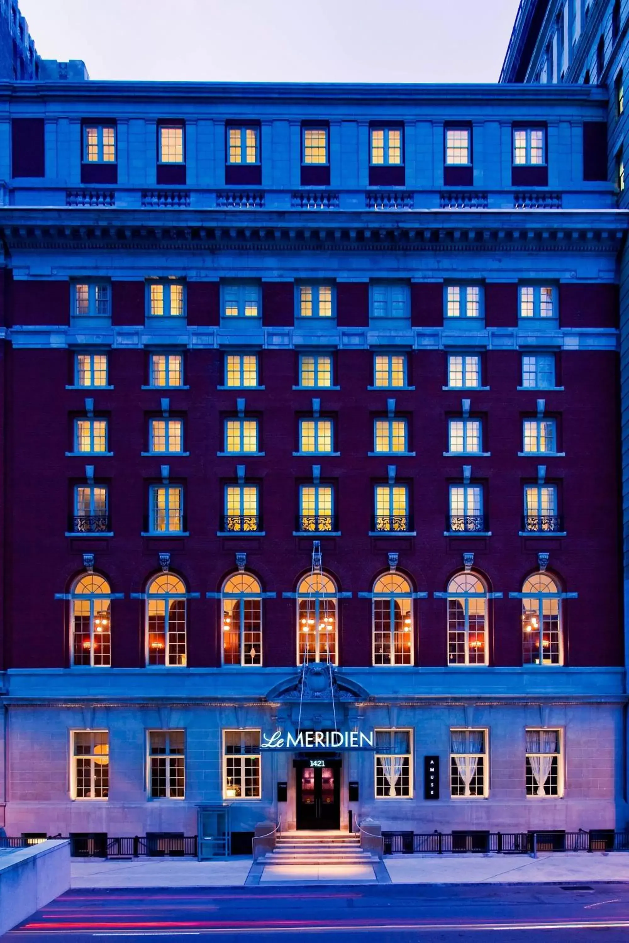 Property Building in Le Meridien Philadelphia