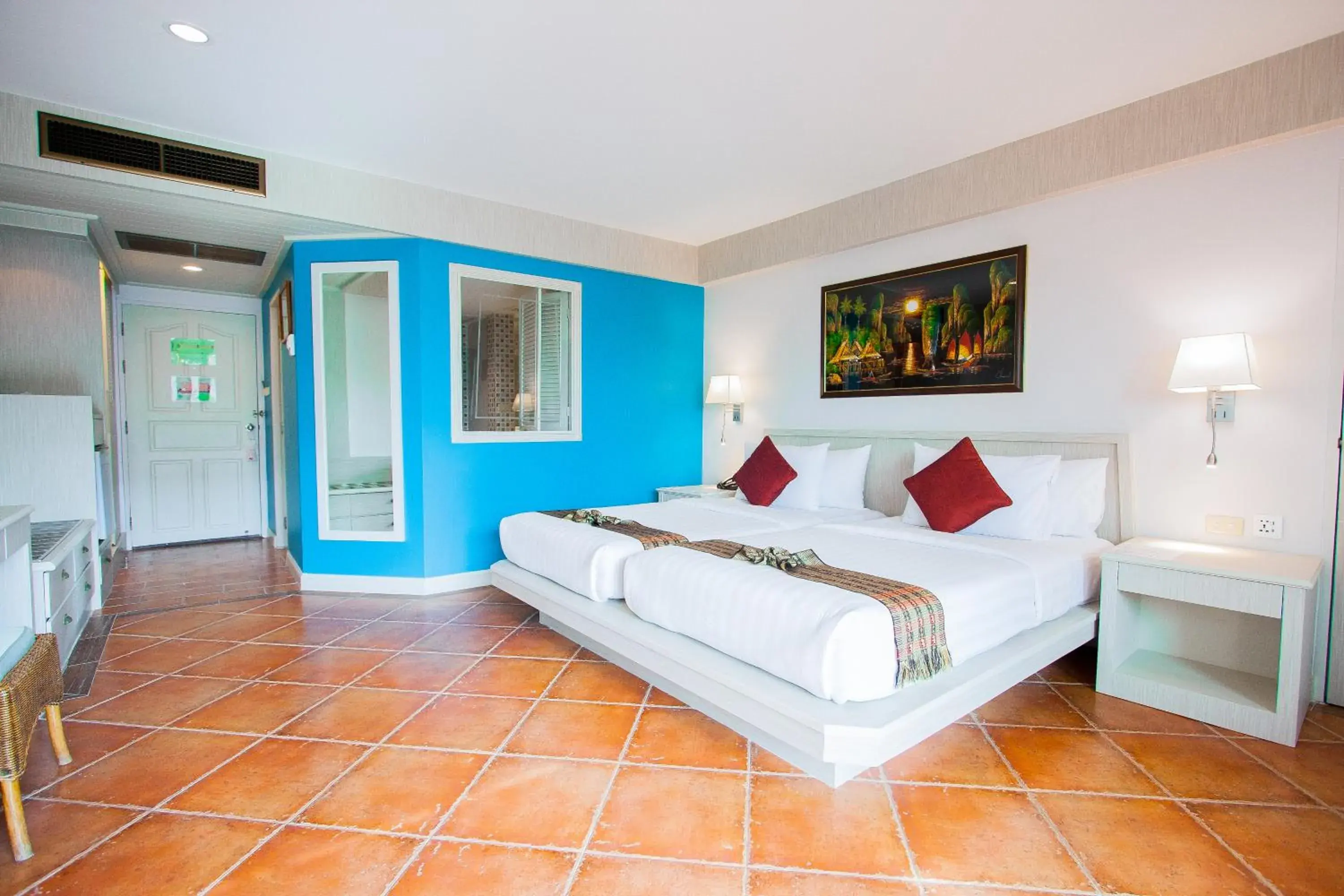 Deluxe Double or Twin Room in Karon Sea Sands Resort-SHA PLUS Deluxe Double or Twin Room in Karon Sea Sands Resort-SHA PLUS