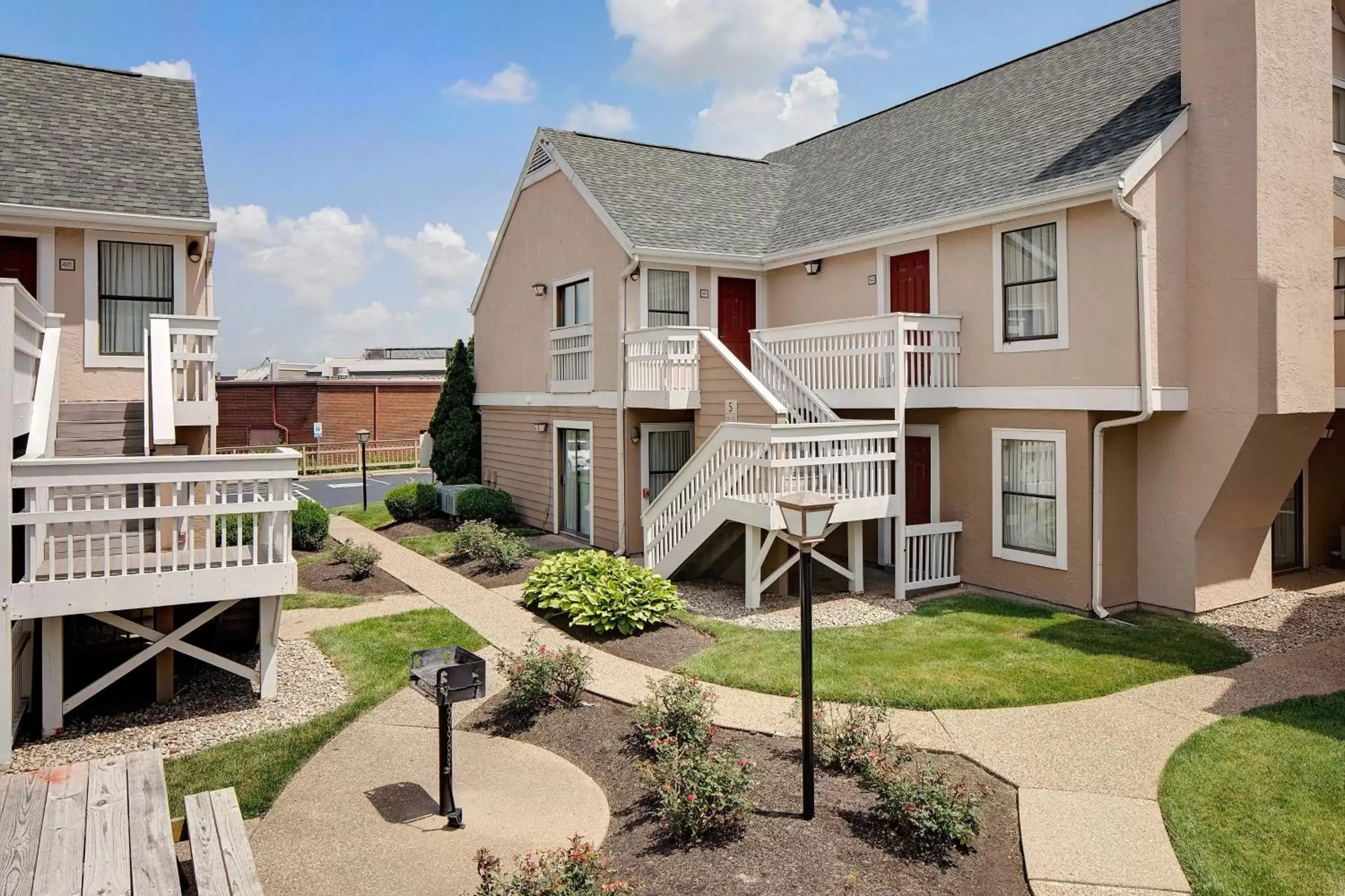 Property Building in Residence Inn Louisville East