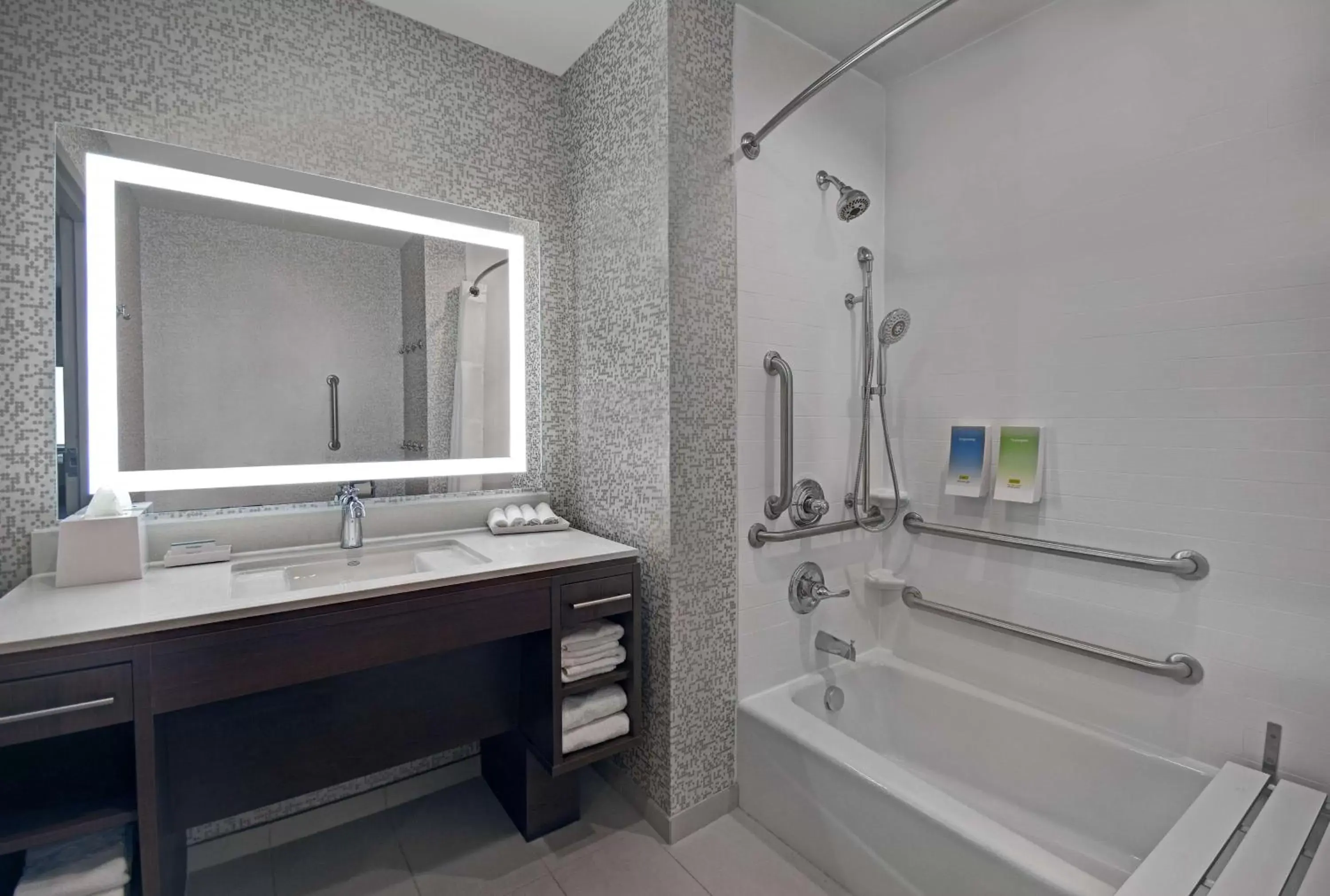 Bathroom in Home2 Suites by Hilton Liberty NE Kansas City, MO