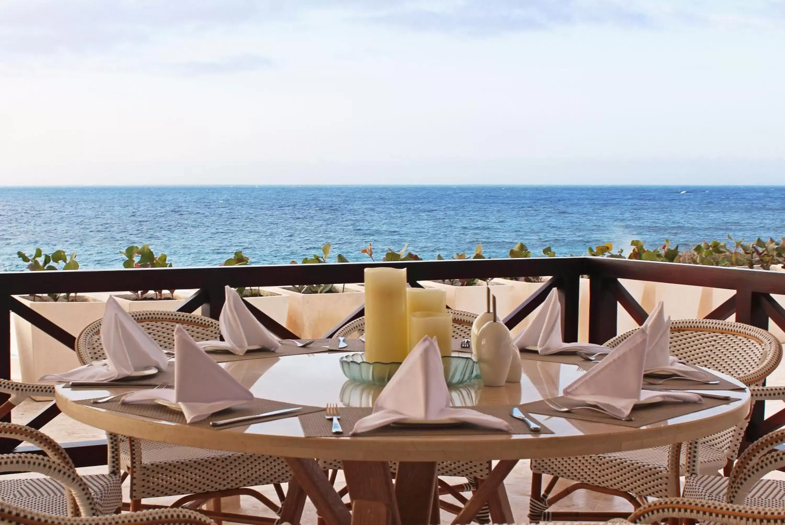 Restaurant/Places to Eat in Ocean Village Deluxe Resort & Spa