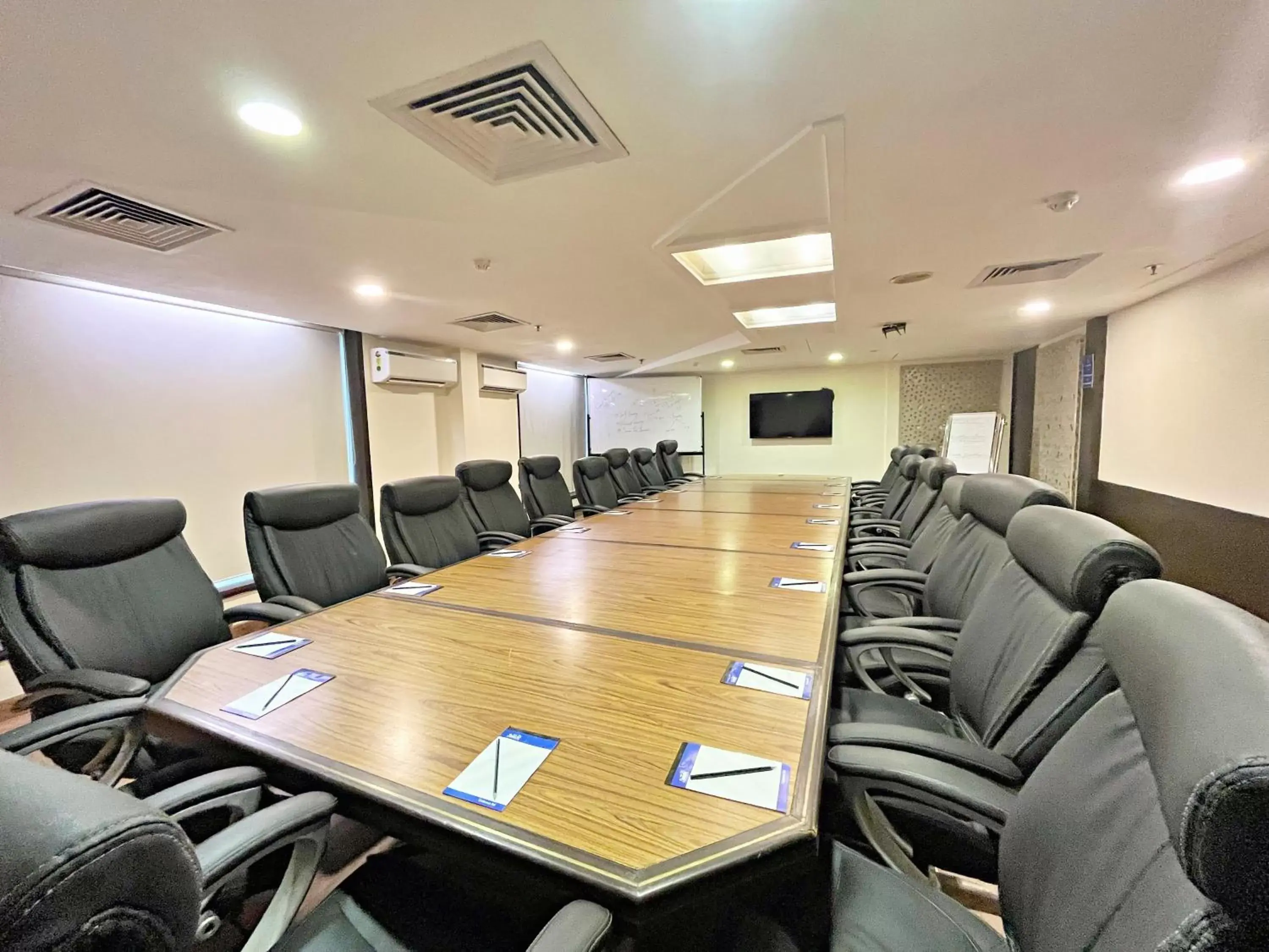 Business facilities in The Grand Orion - Kailash Colony