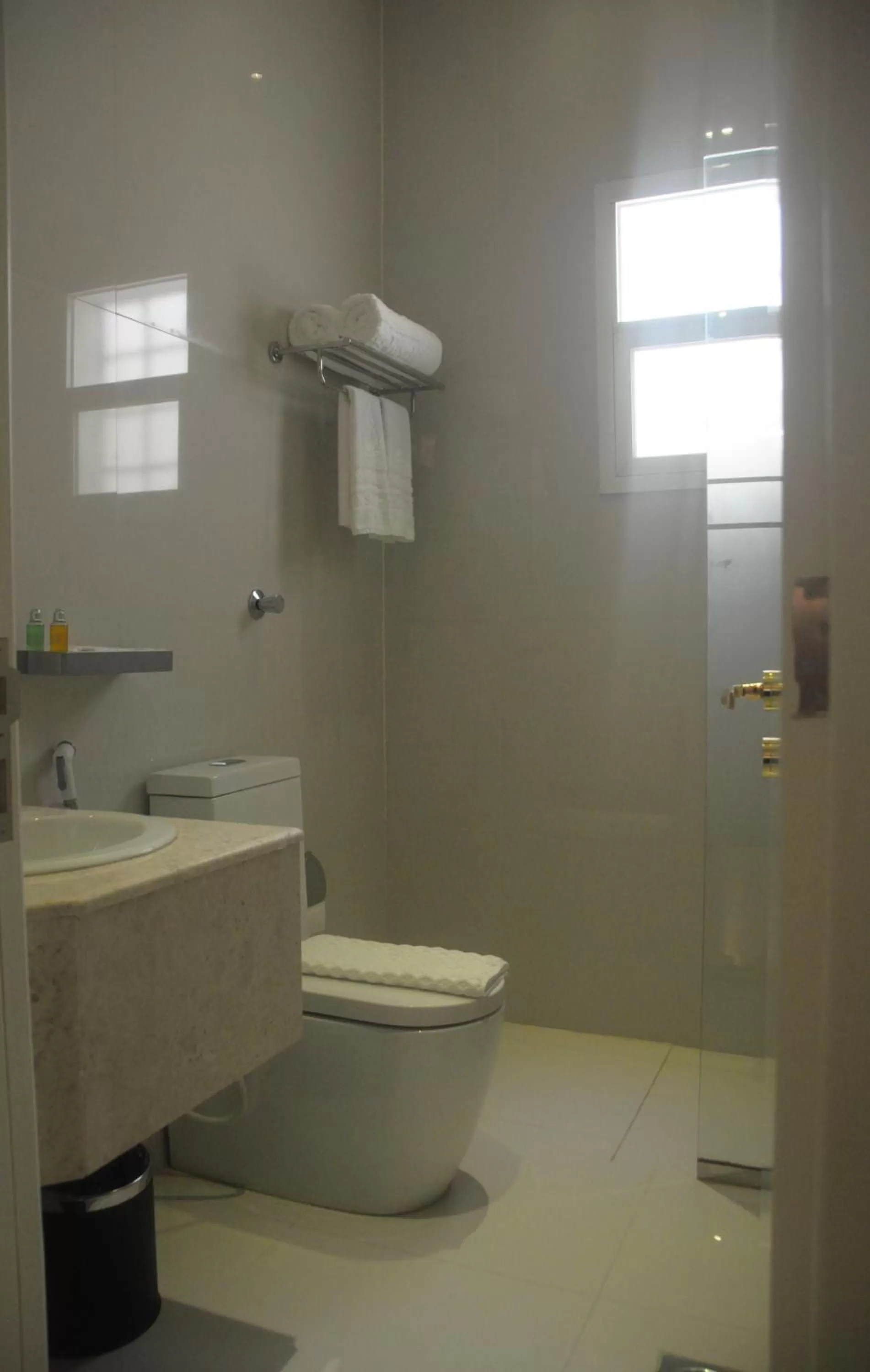 Bathroom in Rafa Homes - Al Falah
