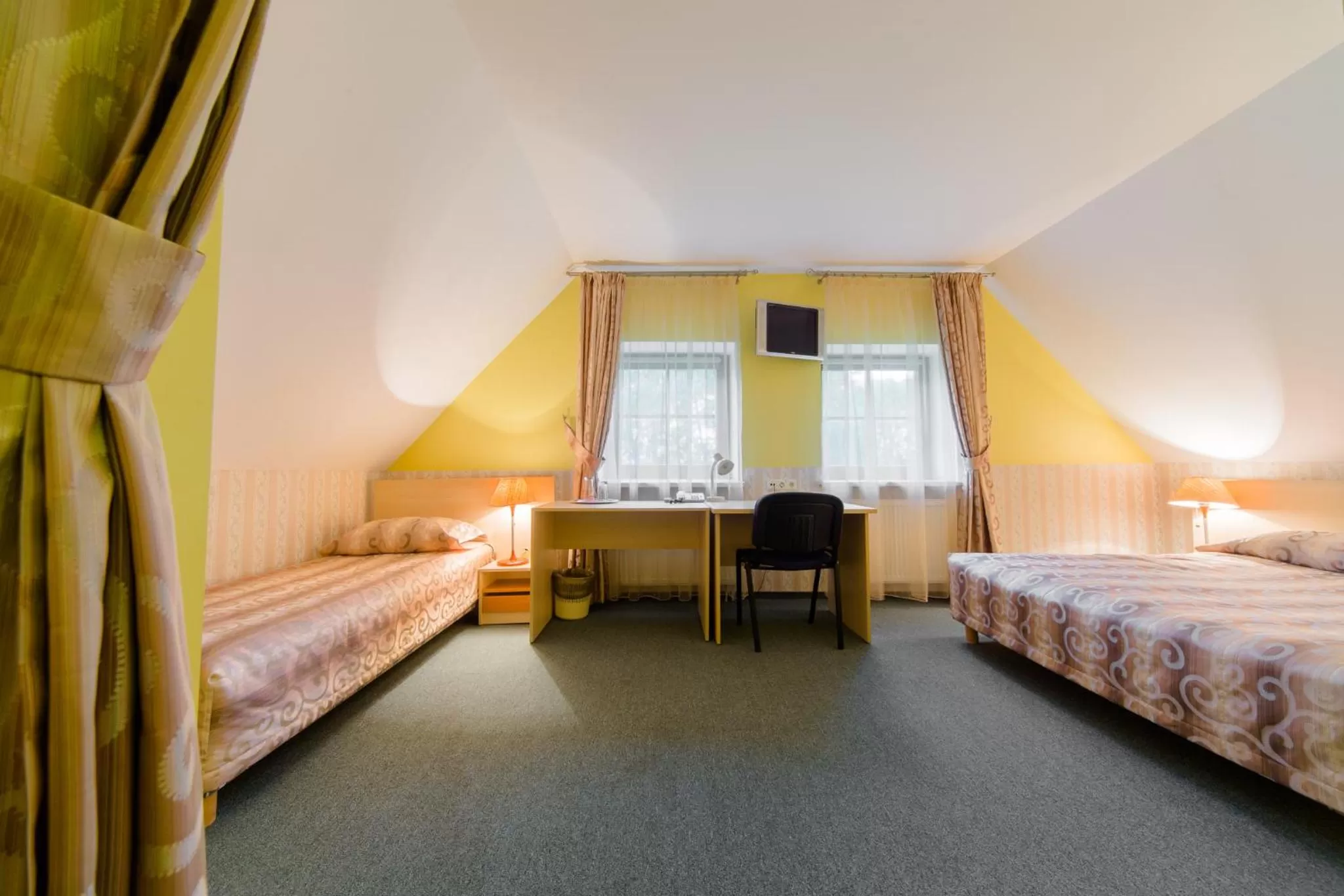 Bedroom, Bed in Hotel - Bar Grafaite