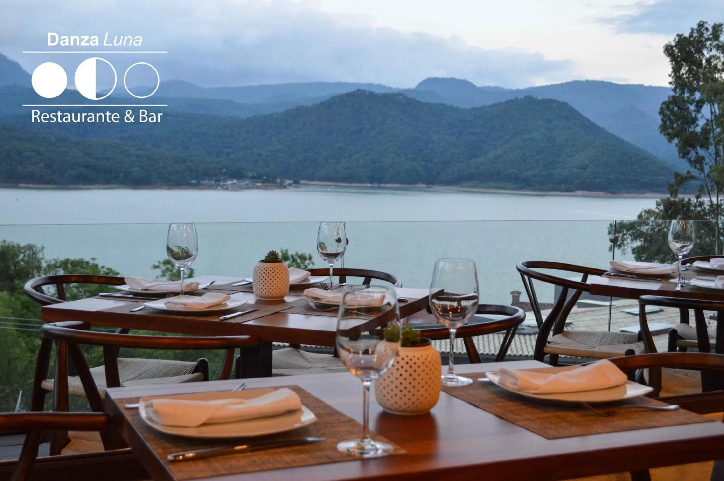 Restaurant/Places to Eat in Danzaluna Hotel Boutique
