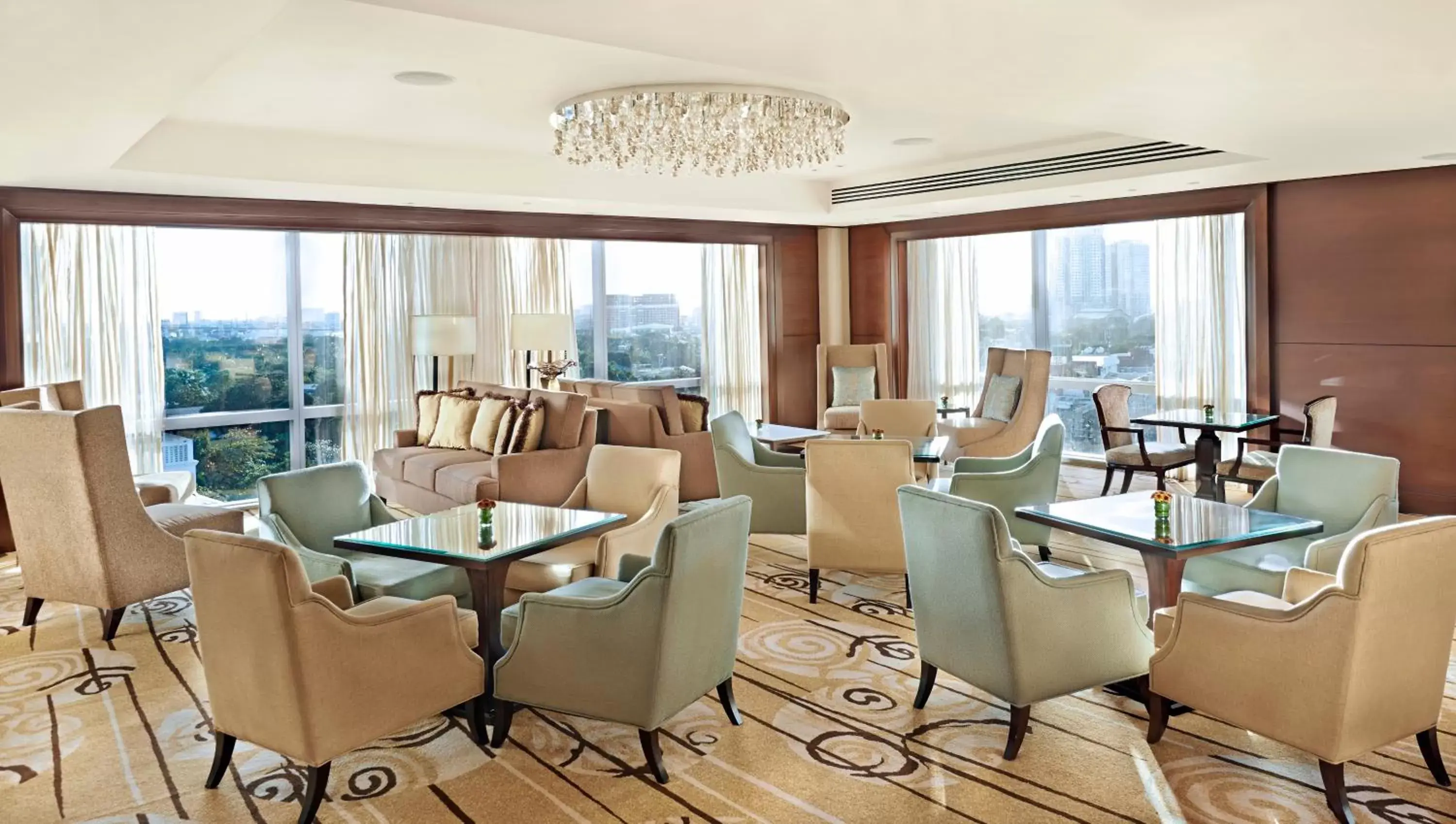 Business facilities, Restaurant/Places to Eat in Fairmont Makati