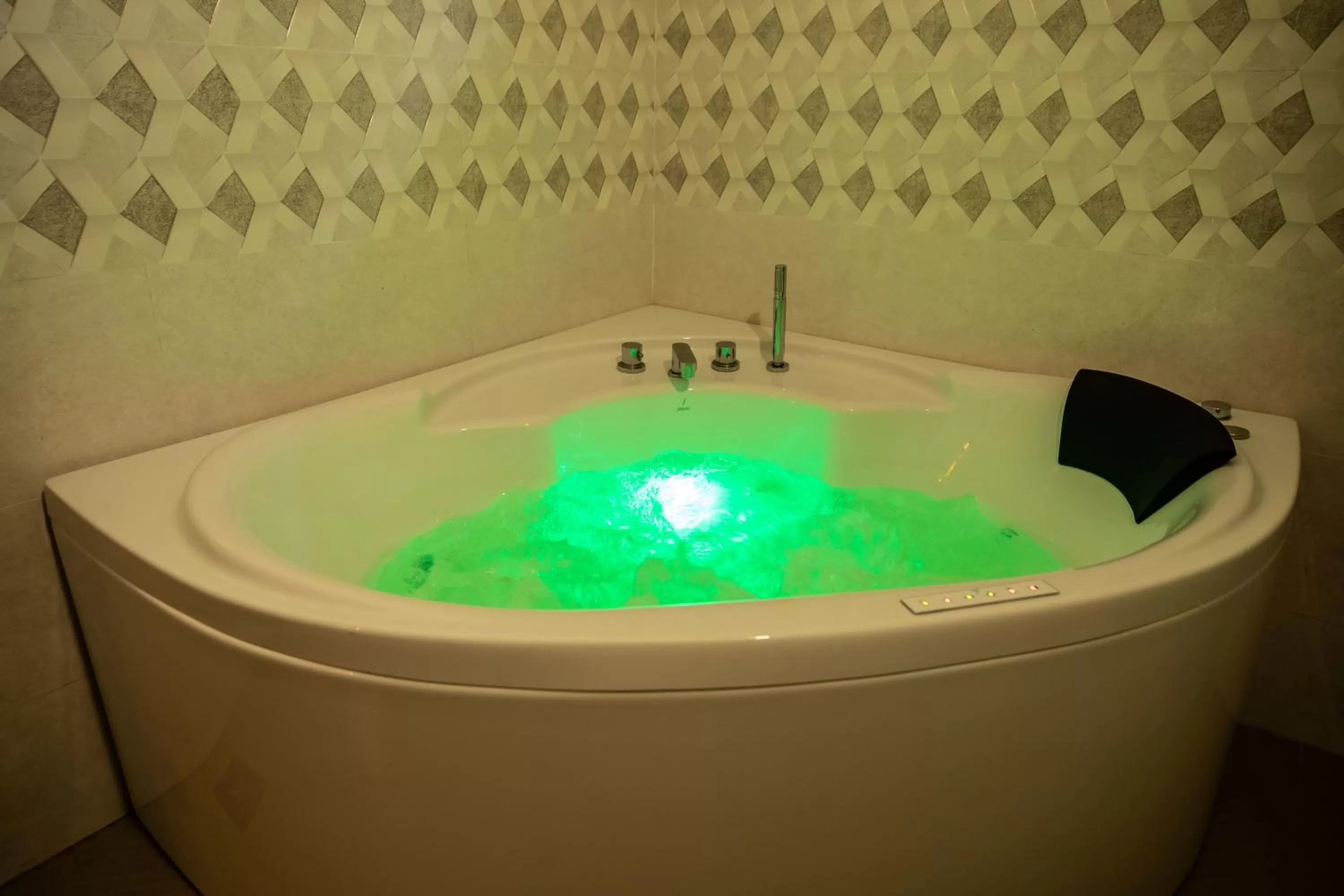 Bathroom in The Woodside Inn