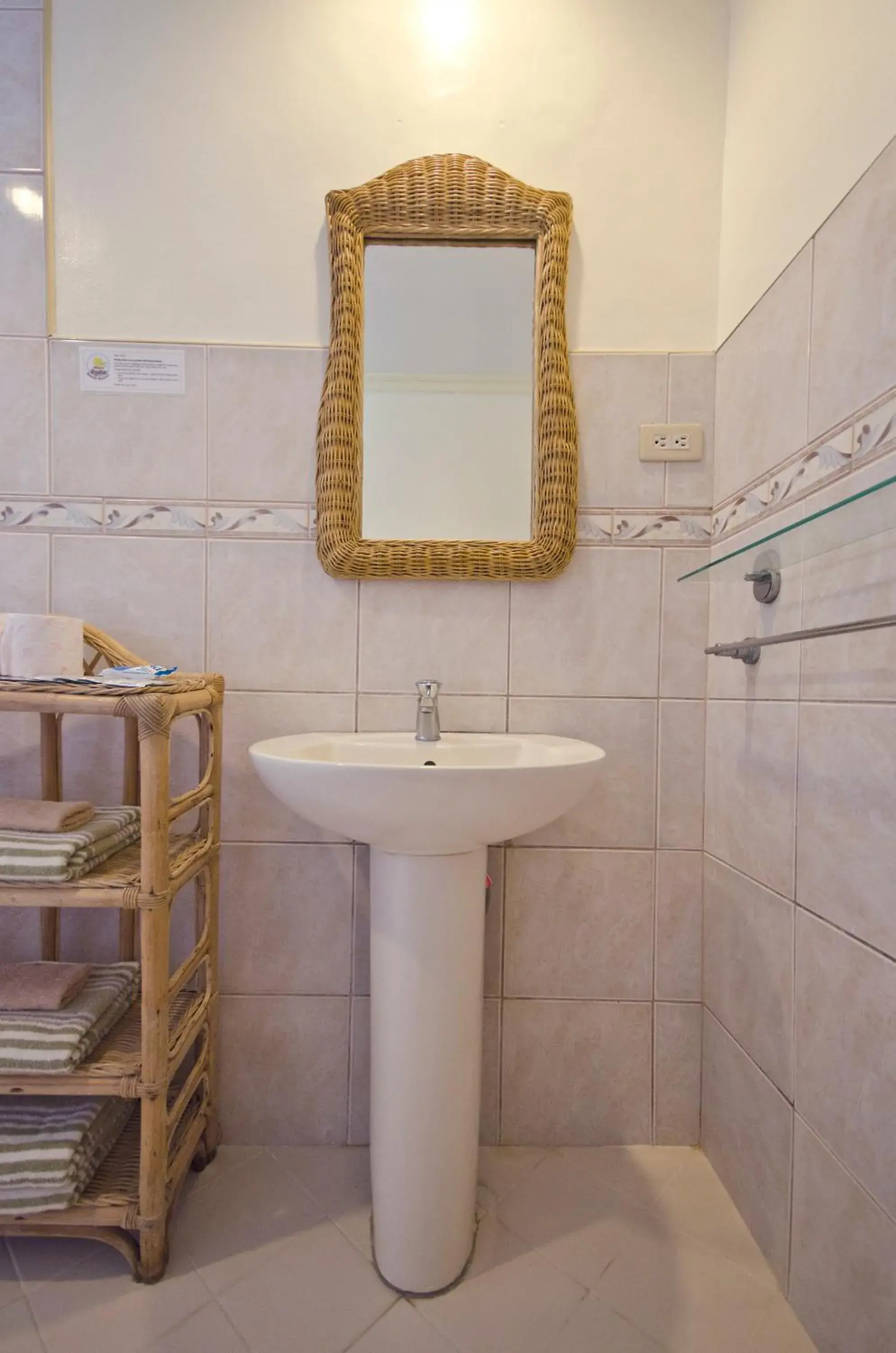 Bathroom in Mike's Dauin Dive Resort Bathroom in Mike's Dauin Dive Resort